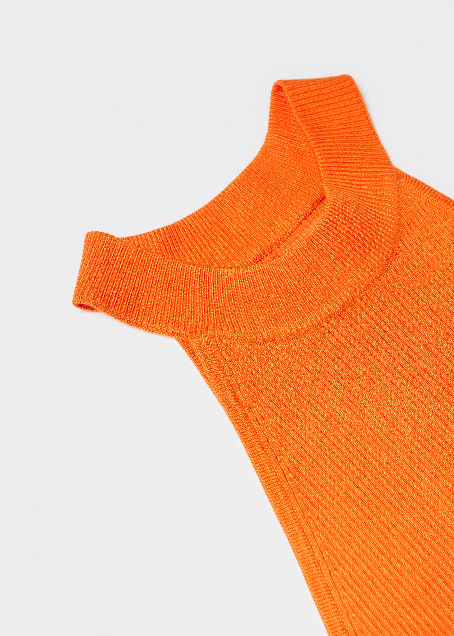Neckholder-Stricktop - Damen | MANGO OUTLET Deutschland