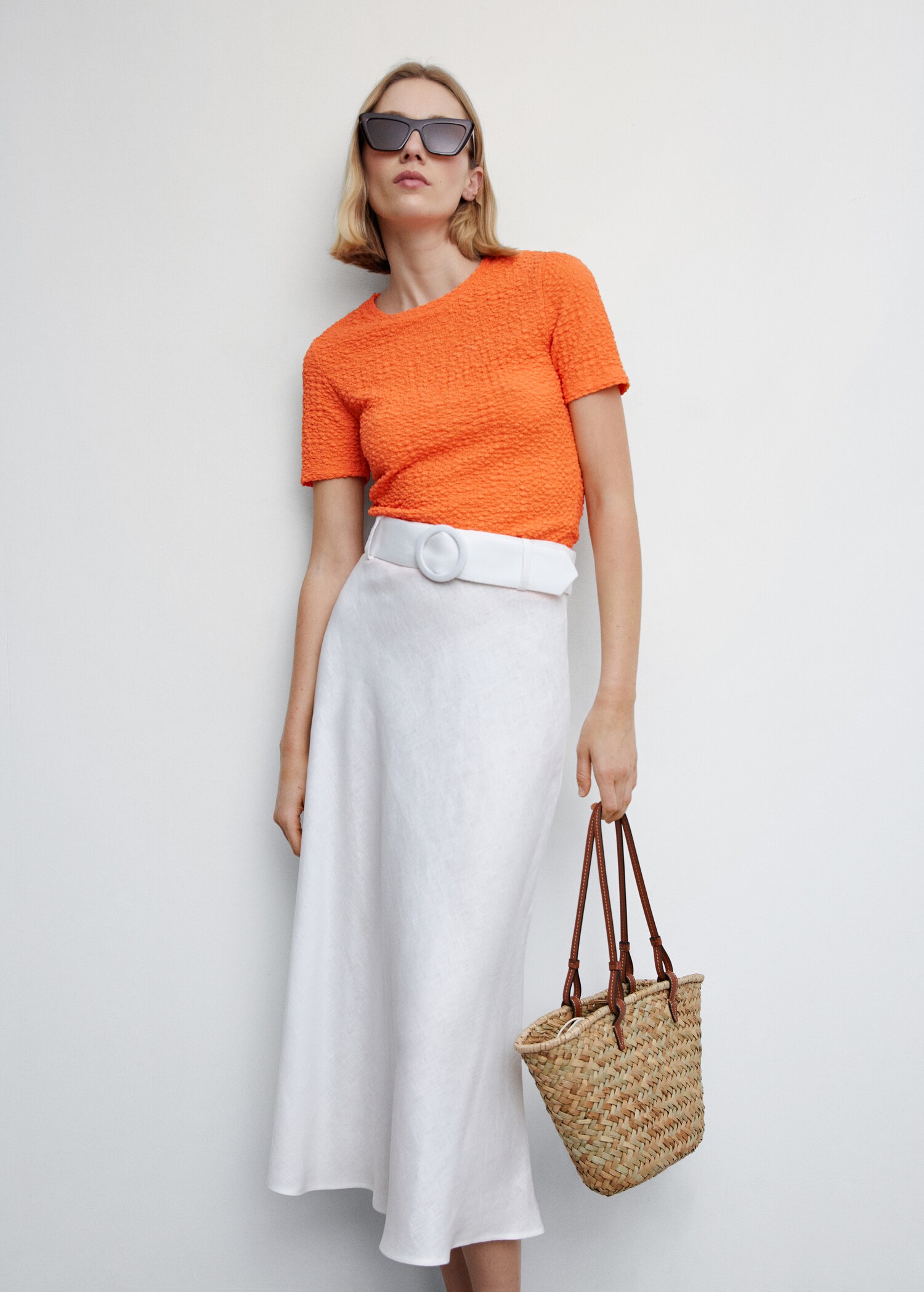 Textured t-shirt - Details of the article 2