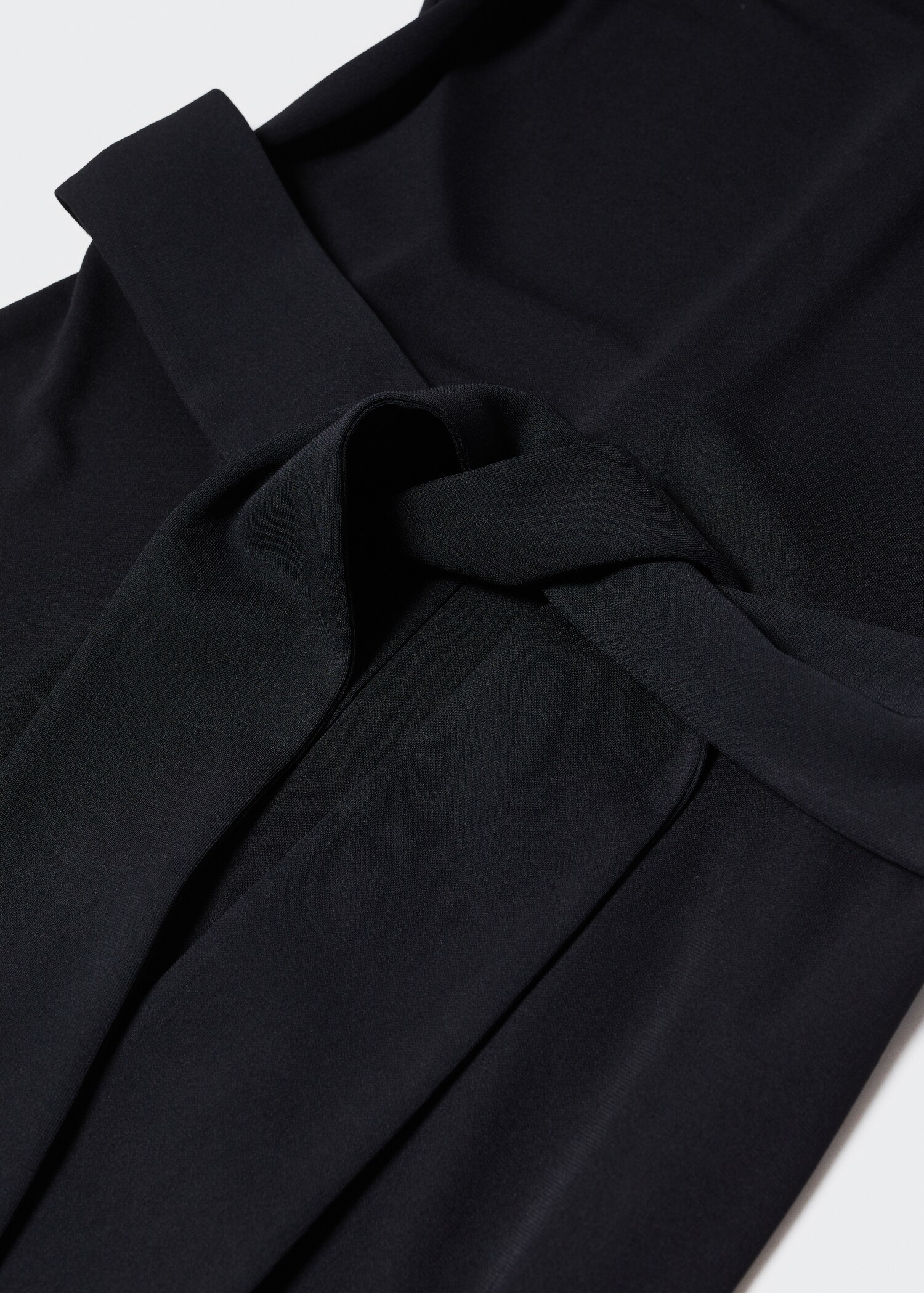 Lang jumpsuit med sløyfe - Artikkeldetalj 8