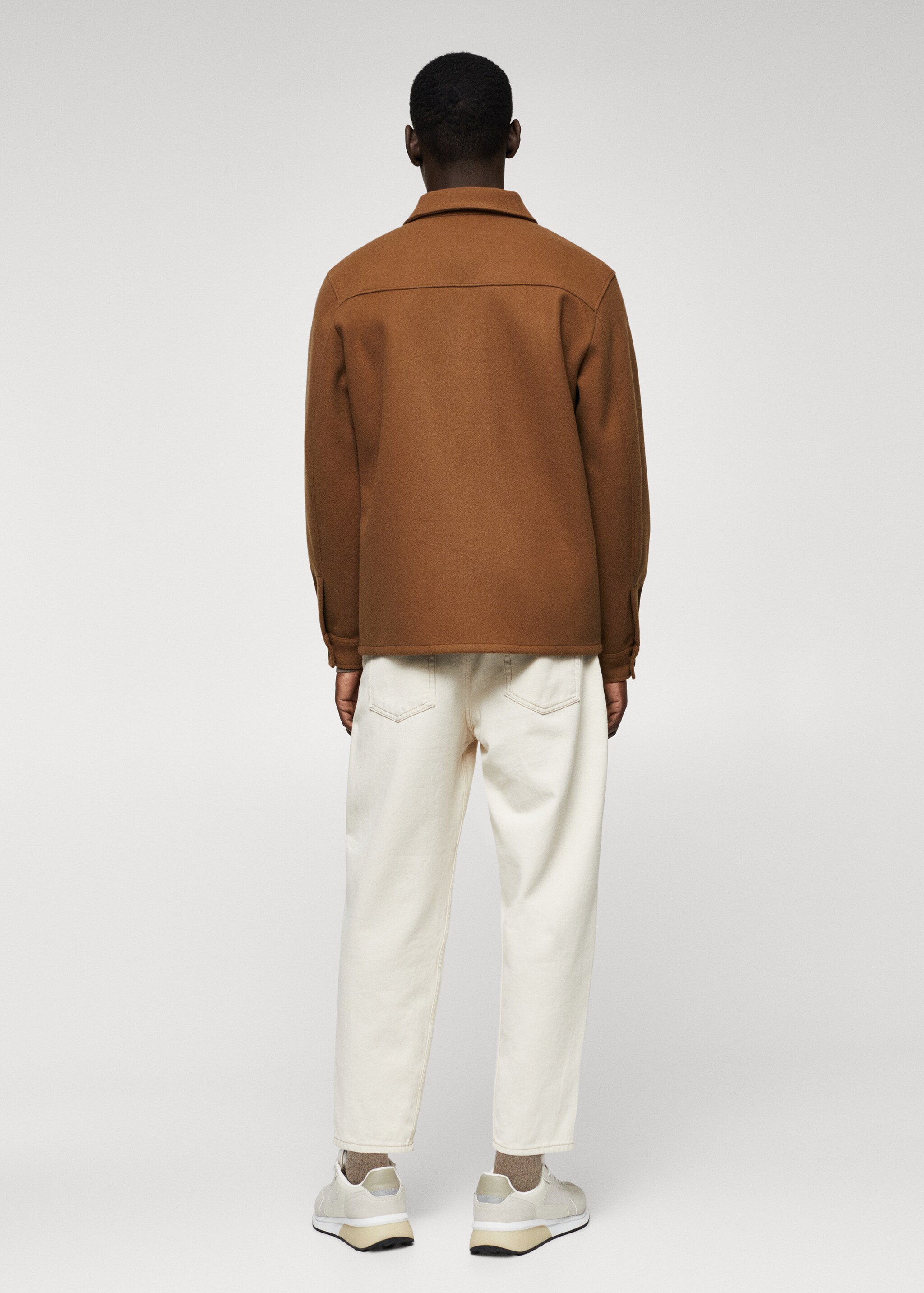 Textured overshirt with pockets - Reverse of the article