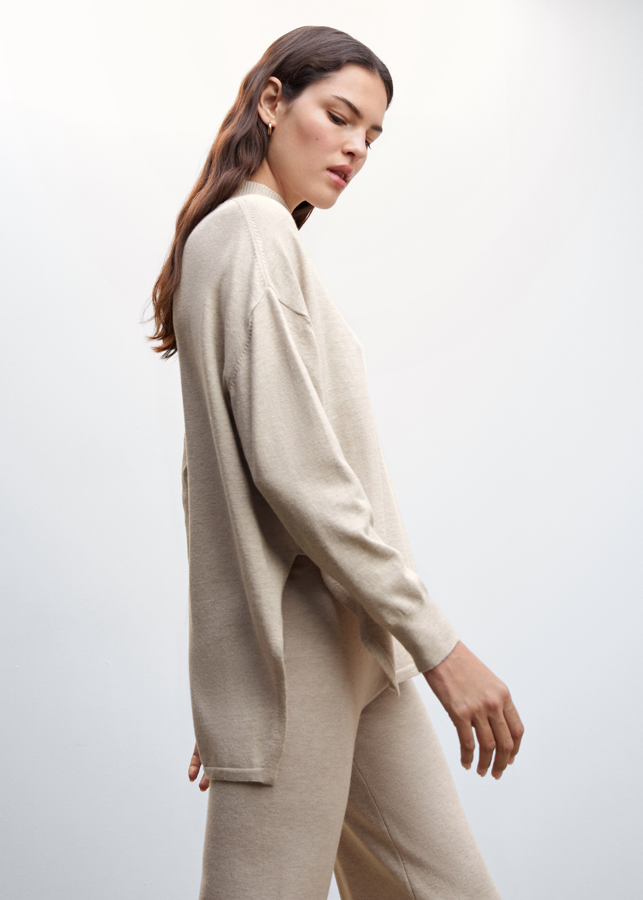 Side slits sweater - Details of the article 6