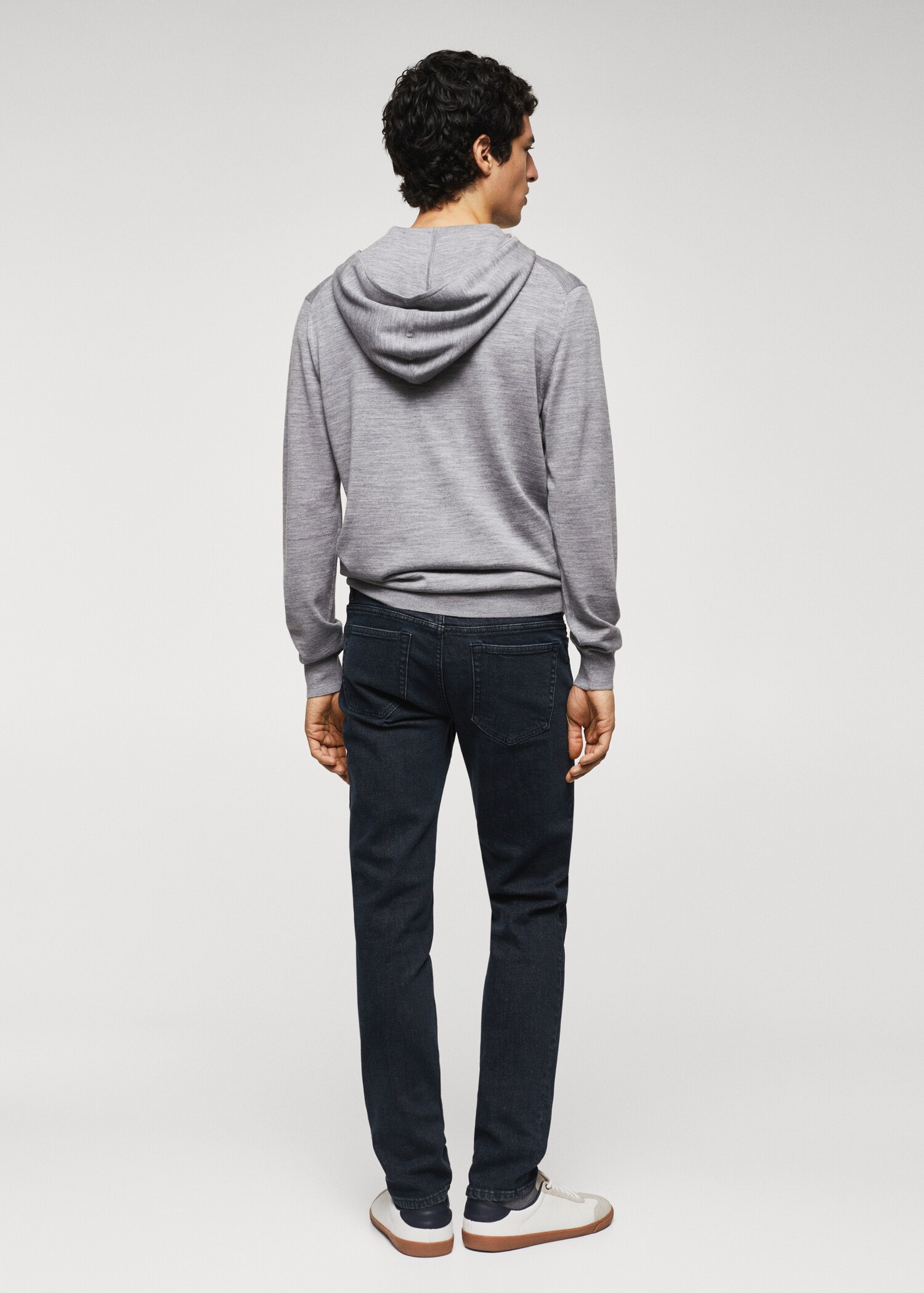 Zip-up wool cardigan - Reverse of the article