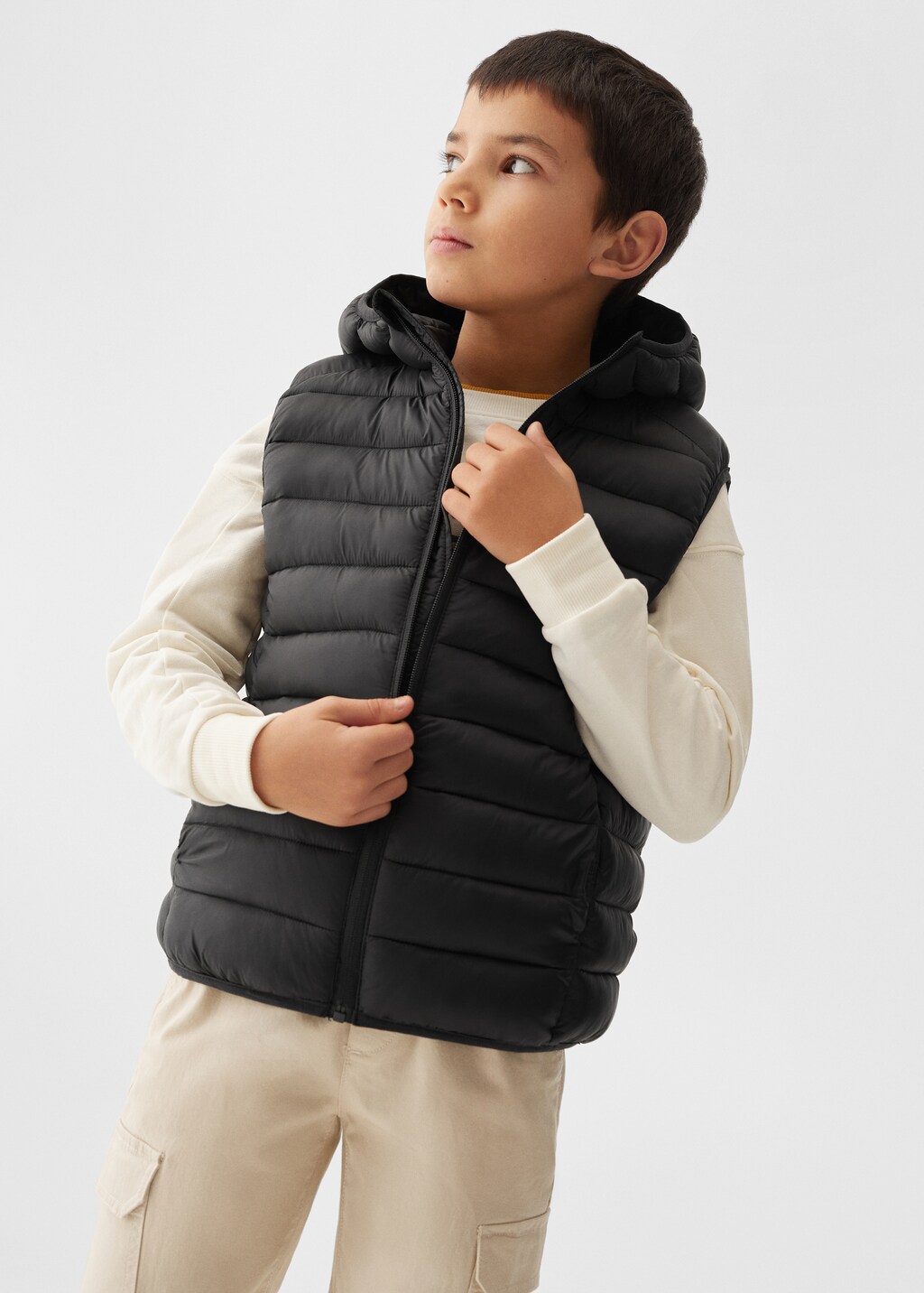 Boys gilet with hood store