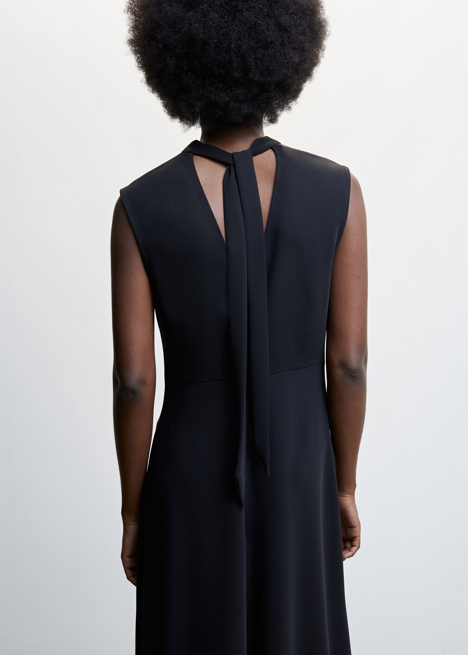 Long dress with bow - Details of the article 6