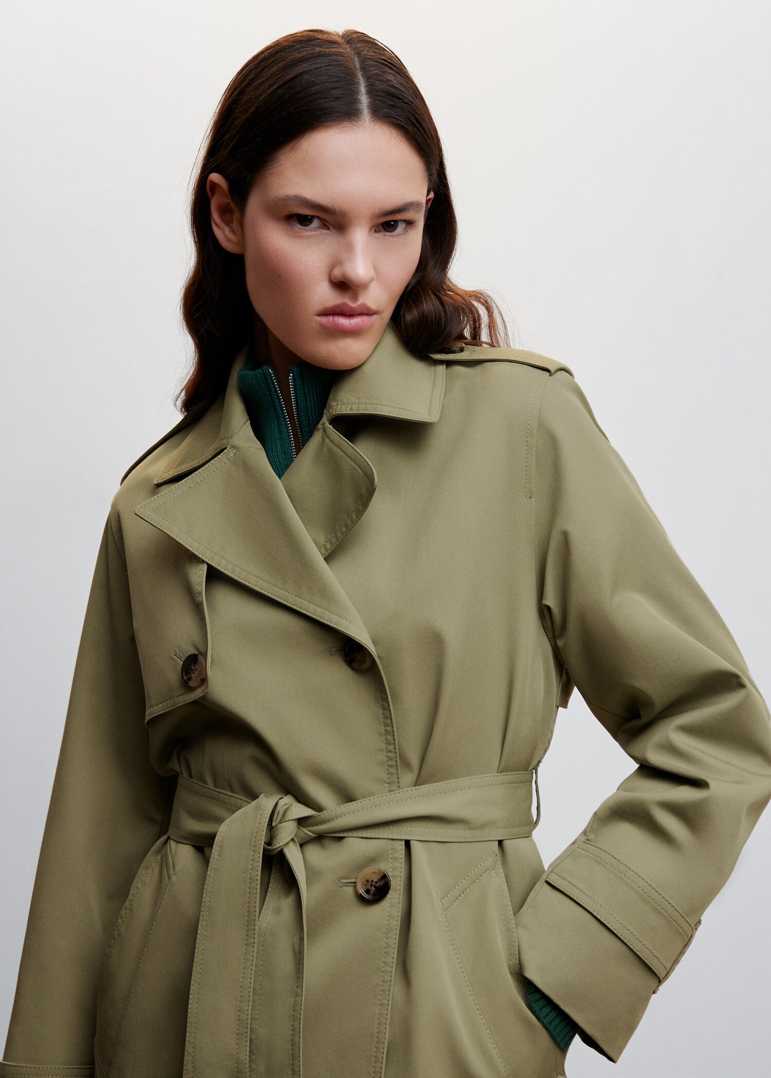 Double-button trench coat - Details of the article 2