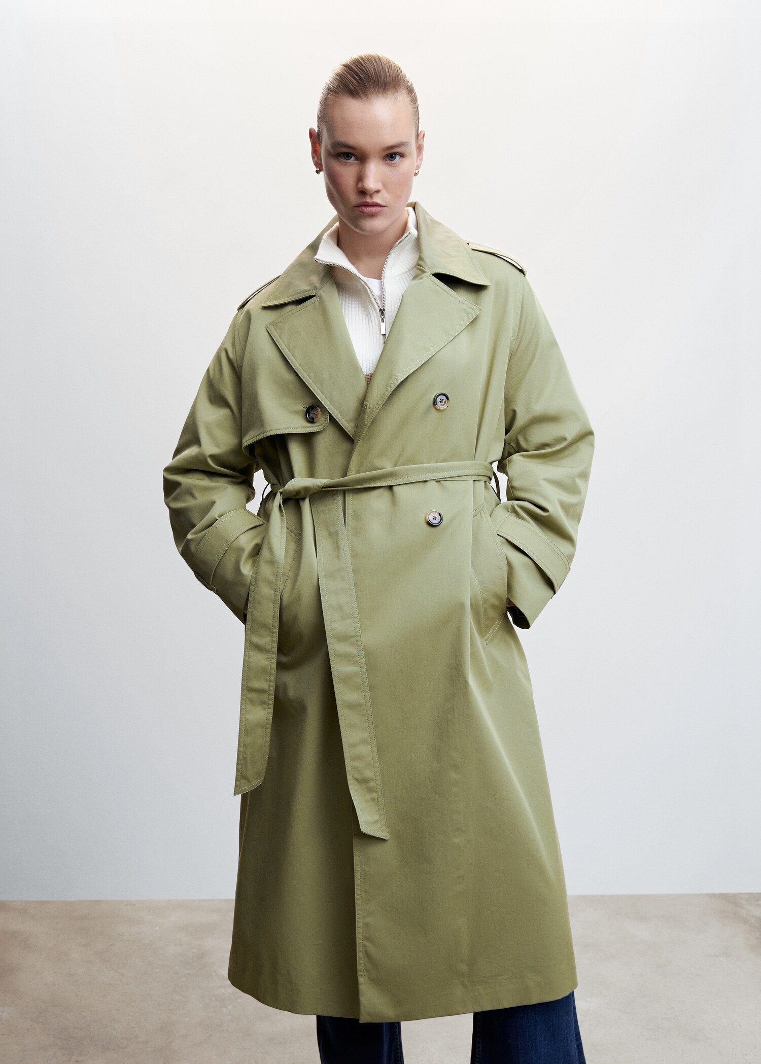 Double-button trench coat - Details of the article 5