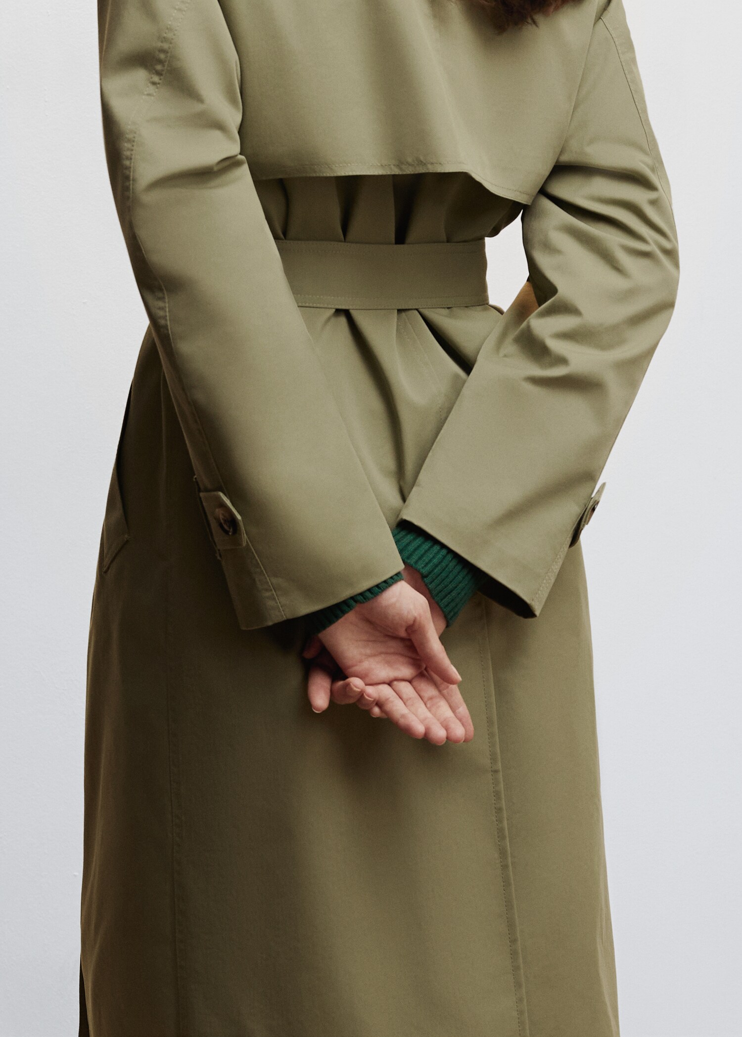 Double-button trench coat - Details of the article 6