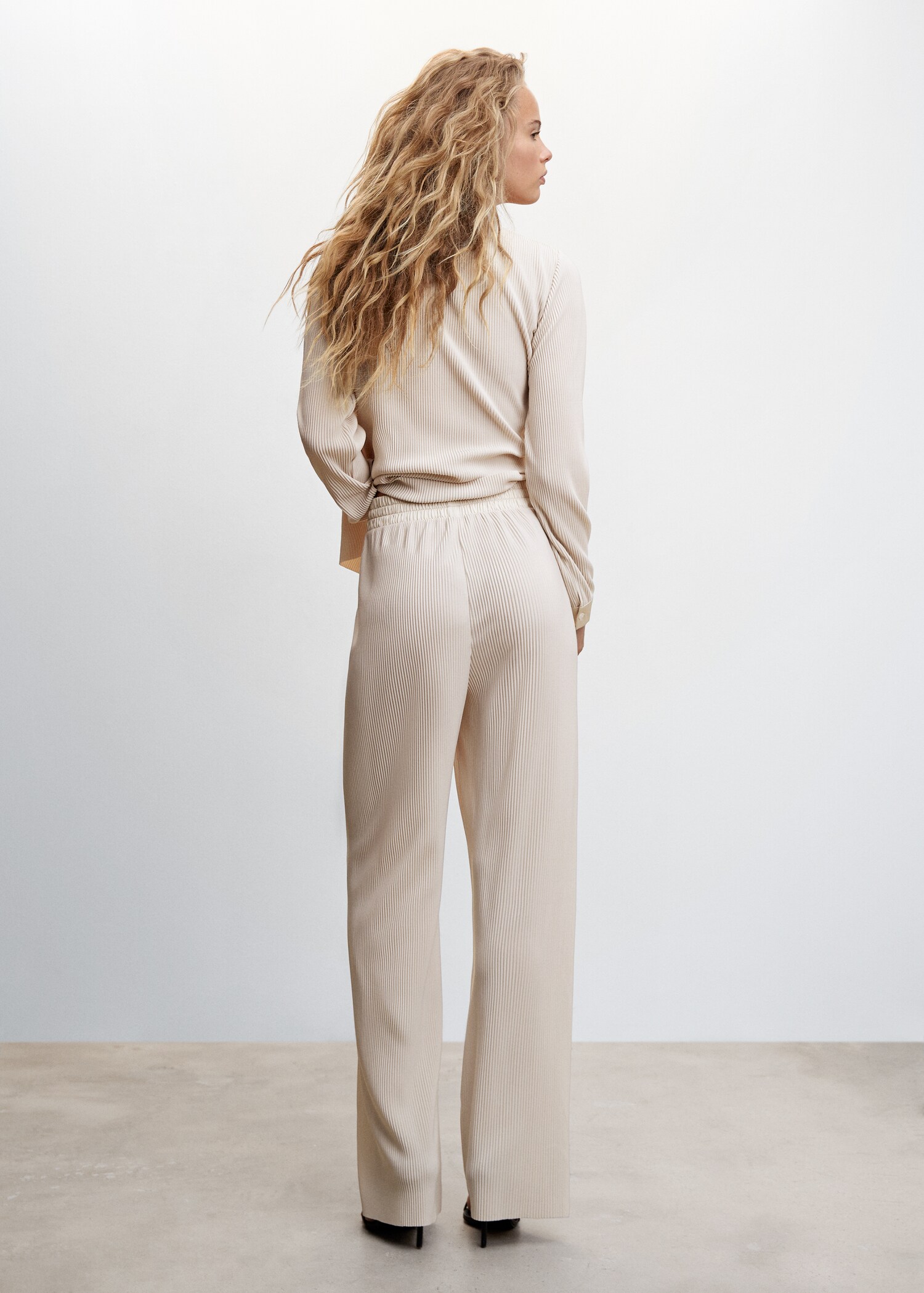 Pantalon fluide wideleg  - Verso de l’article
