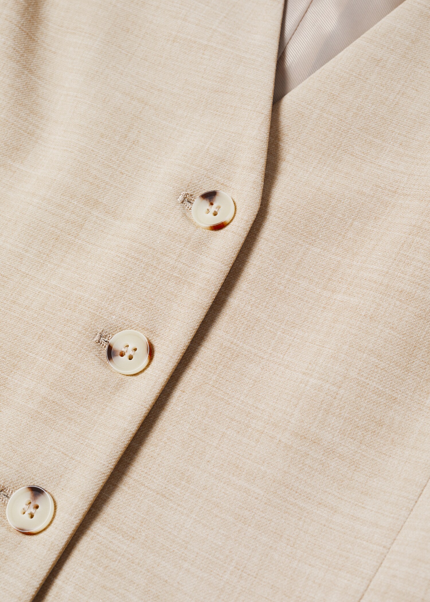 Suit waistcoat with buttons - Details of the article 8