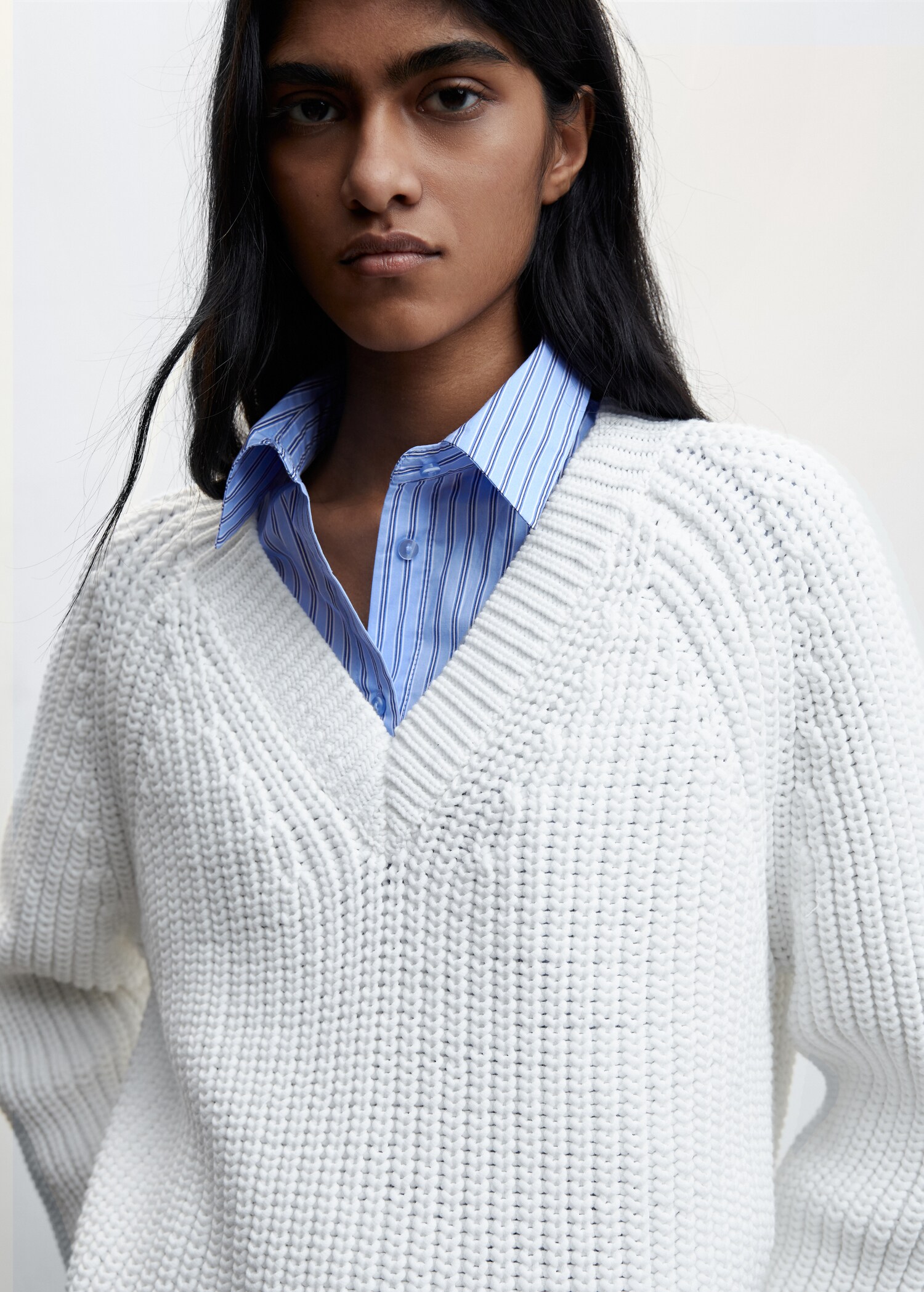 Pull-over grosse maille col V - Détail de l'article 1