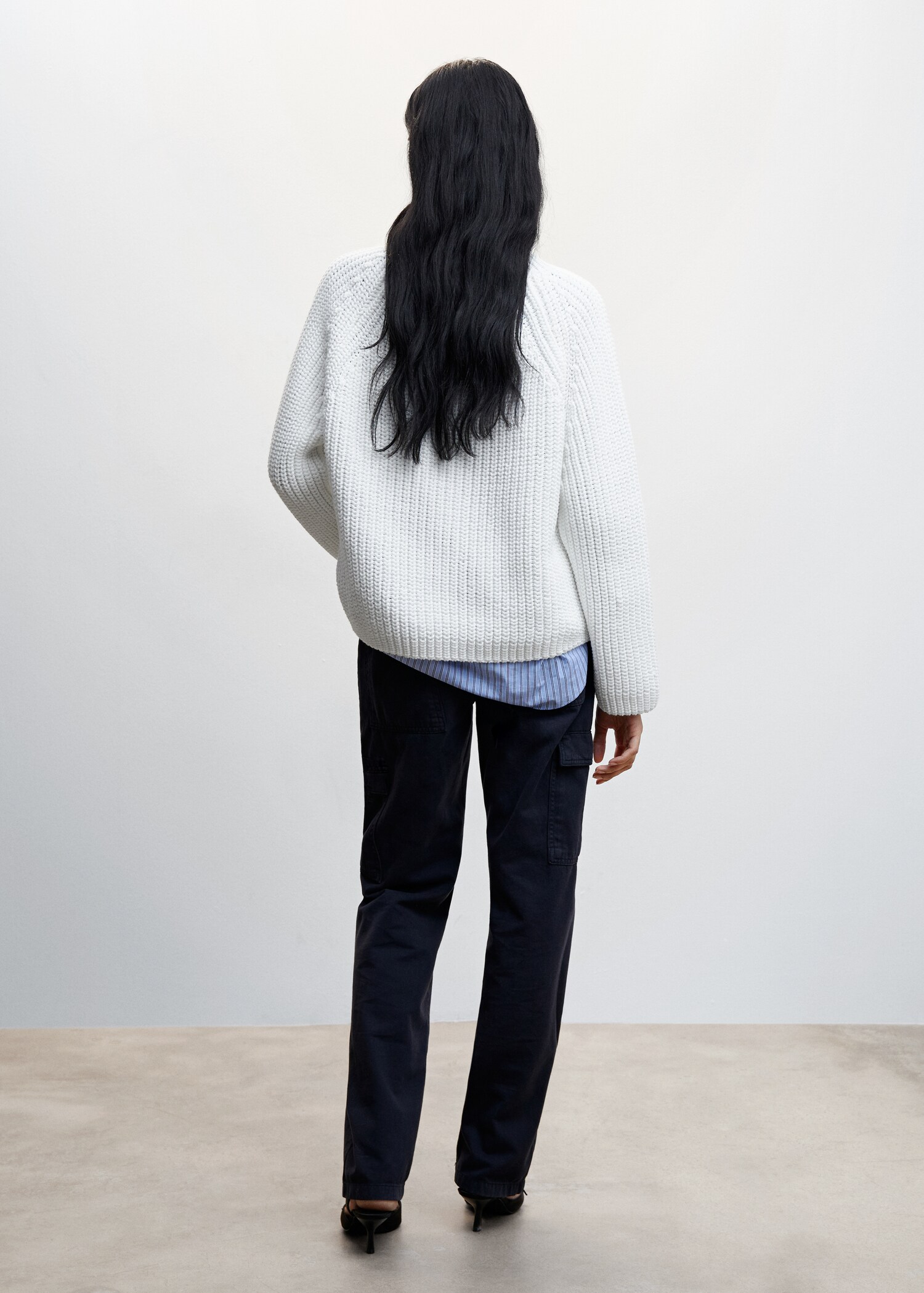 Pull-over grosse maille col V - Verso de l’article