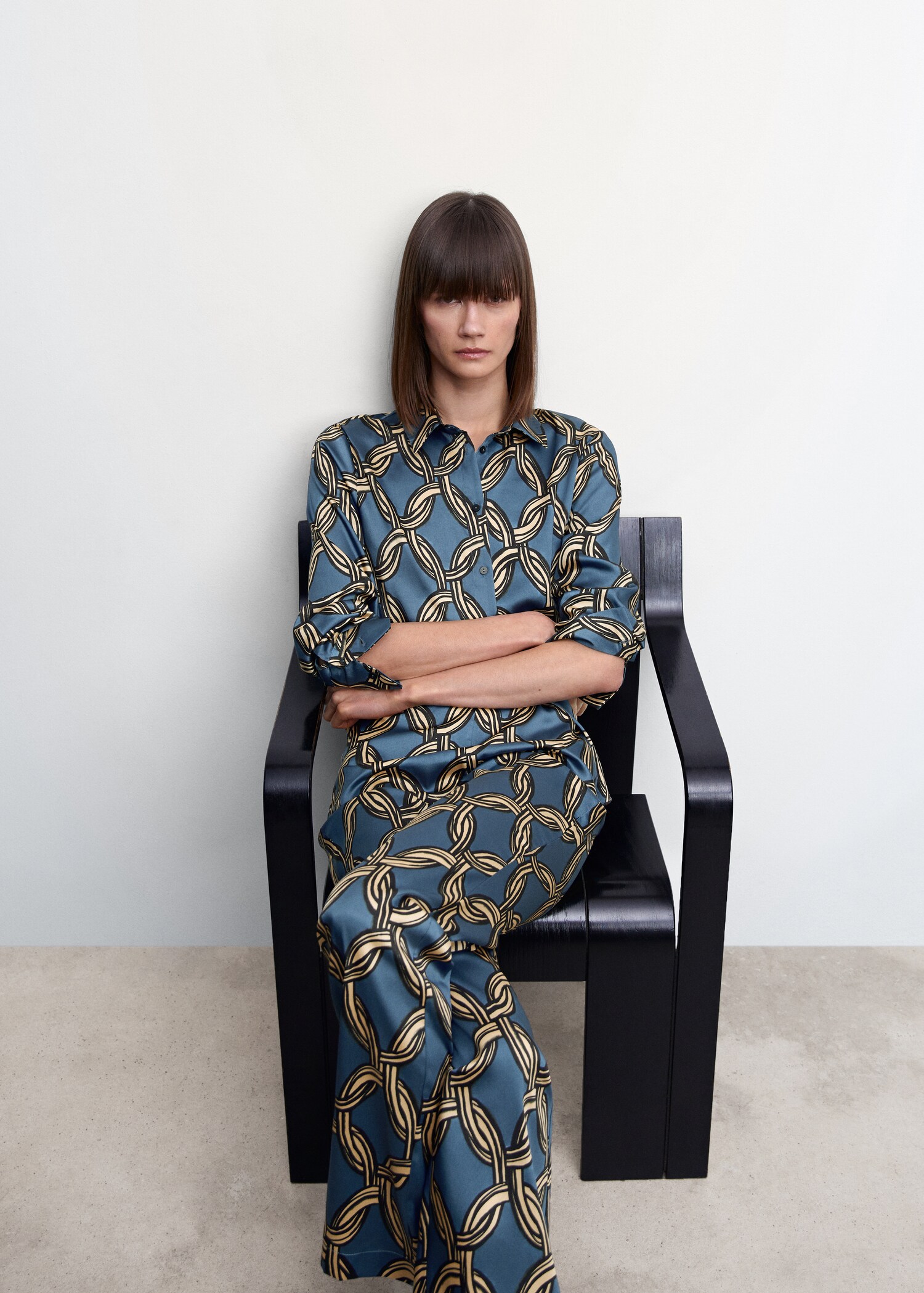 Satin printed pants - Details of the article 2