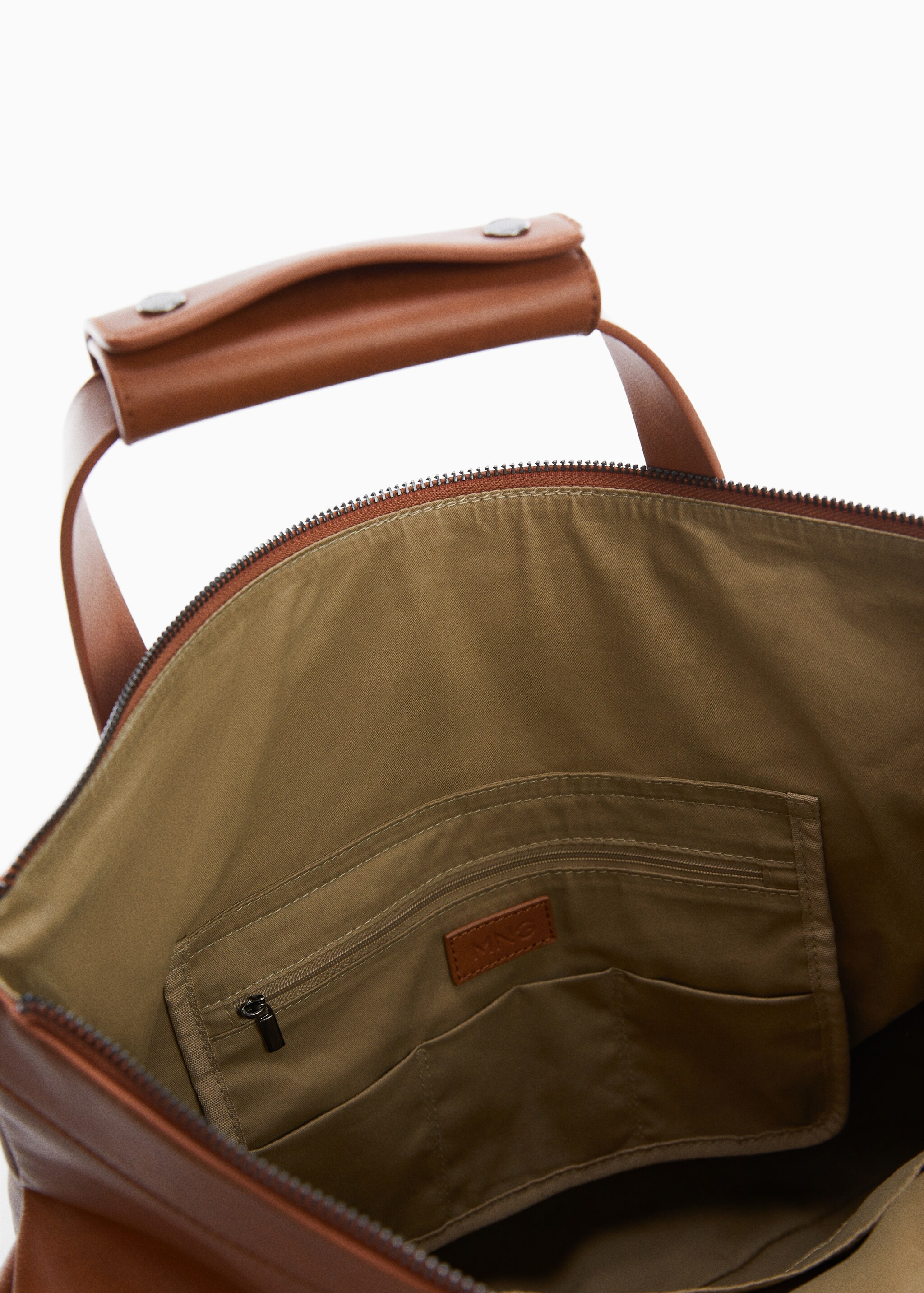 Leather travel bag - Details of the article 4