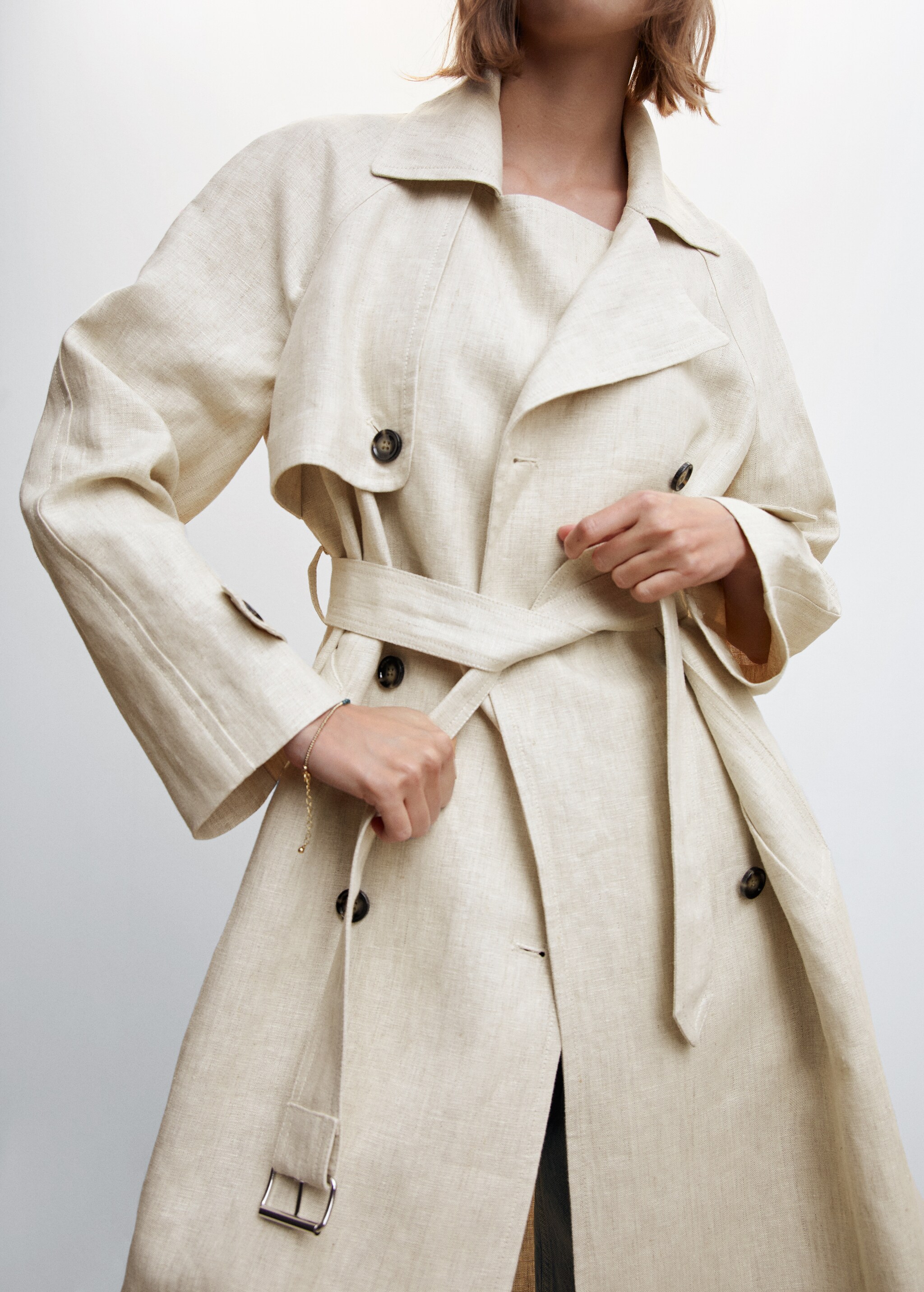 100% linen trench coat - Details of the article 6
