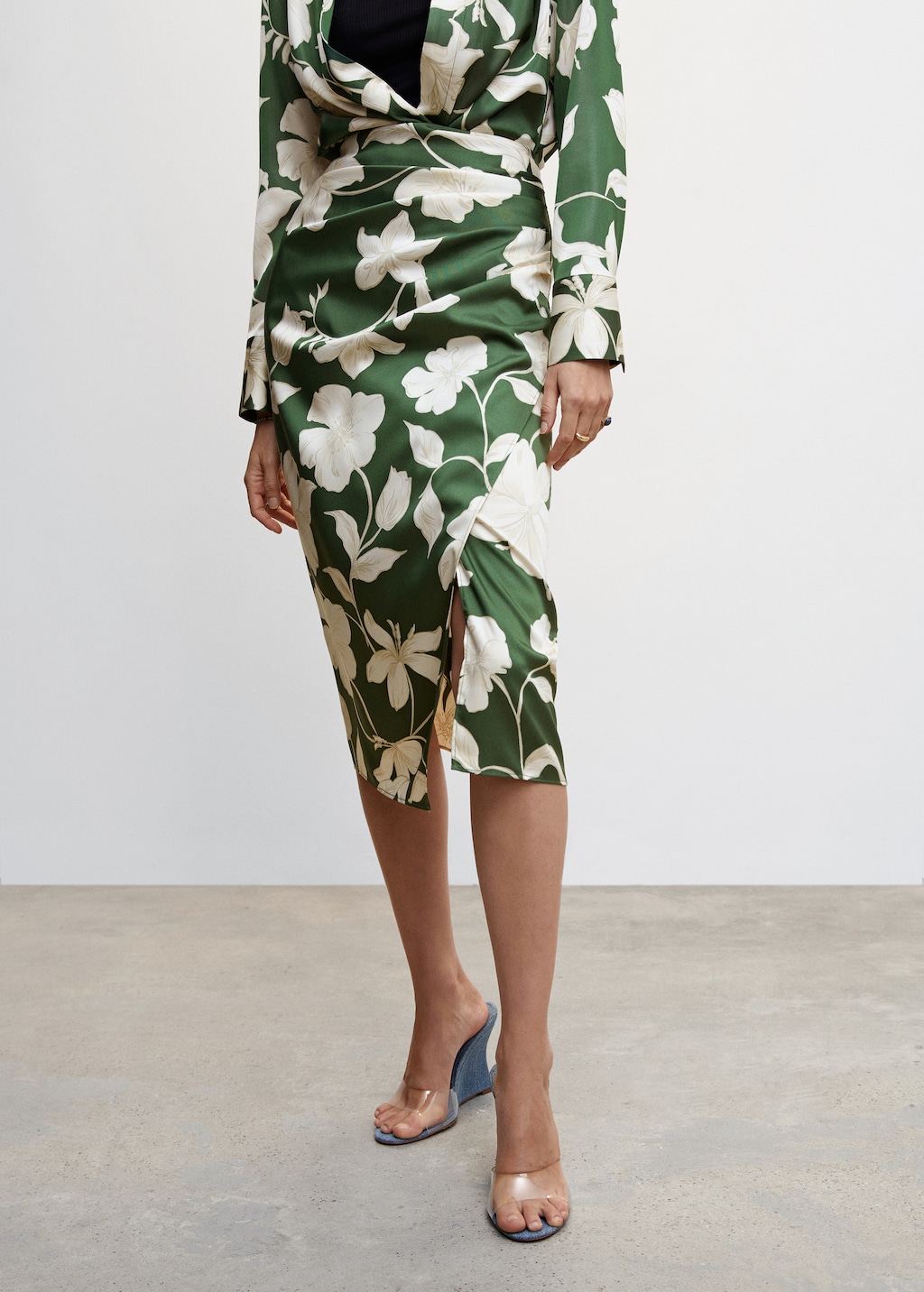 Floral long skirt