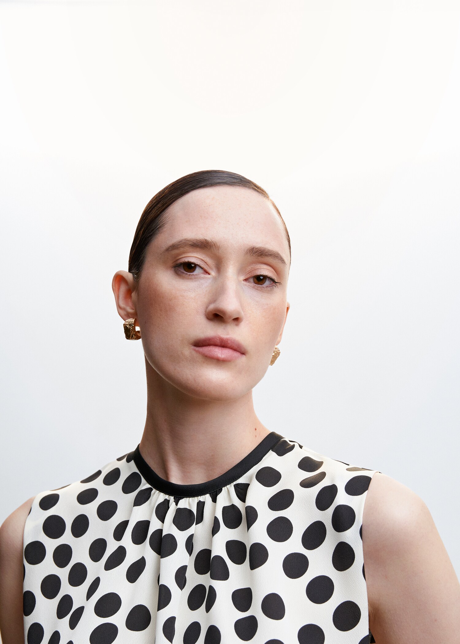 Polka-dot print blouse - Details of the article 1