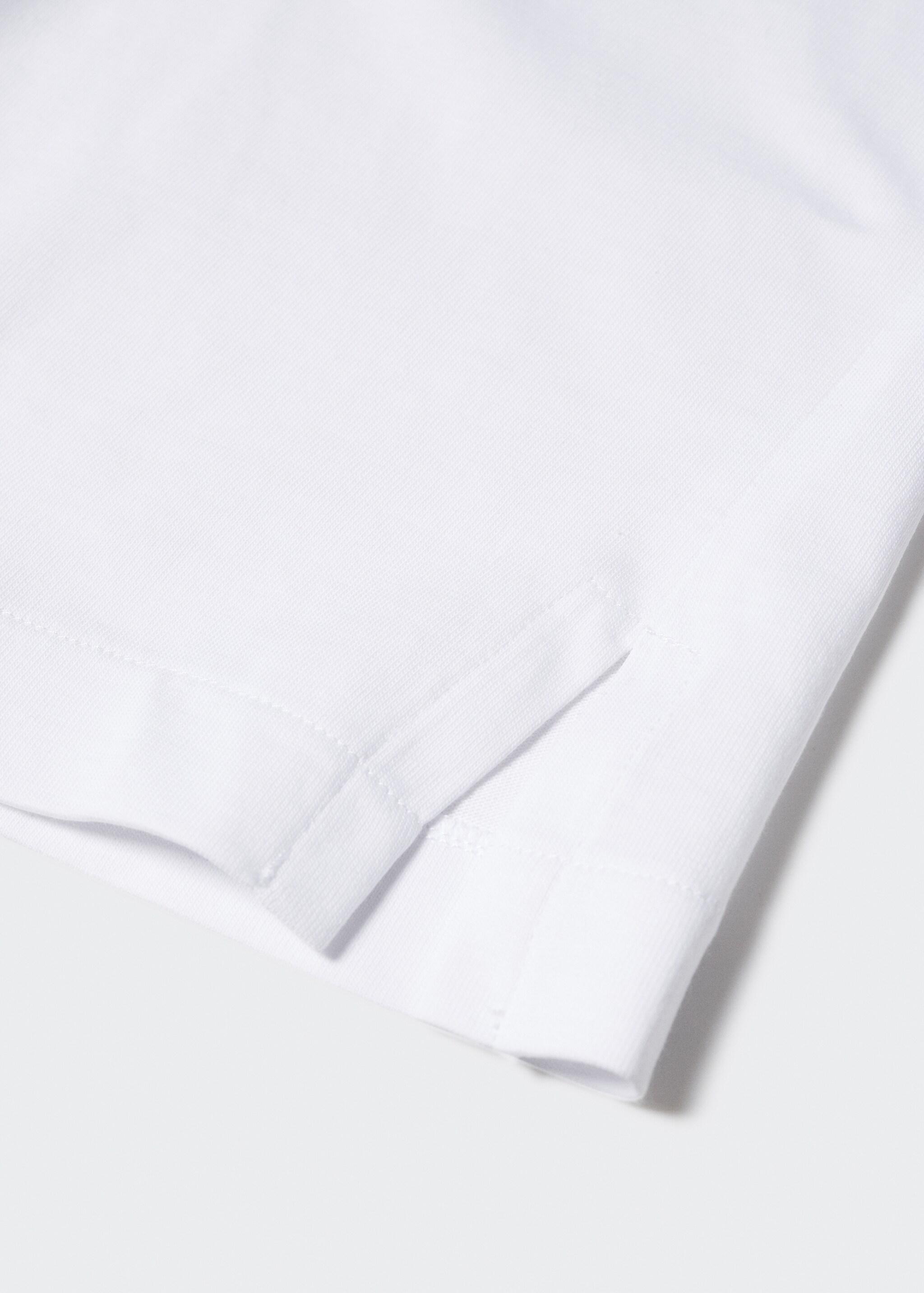 Short-sleeved cotton t-shirt - Details of the article 8