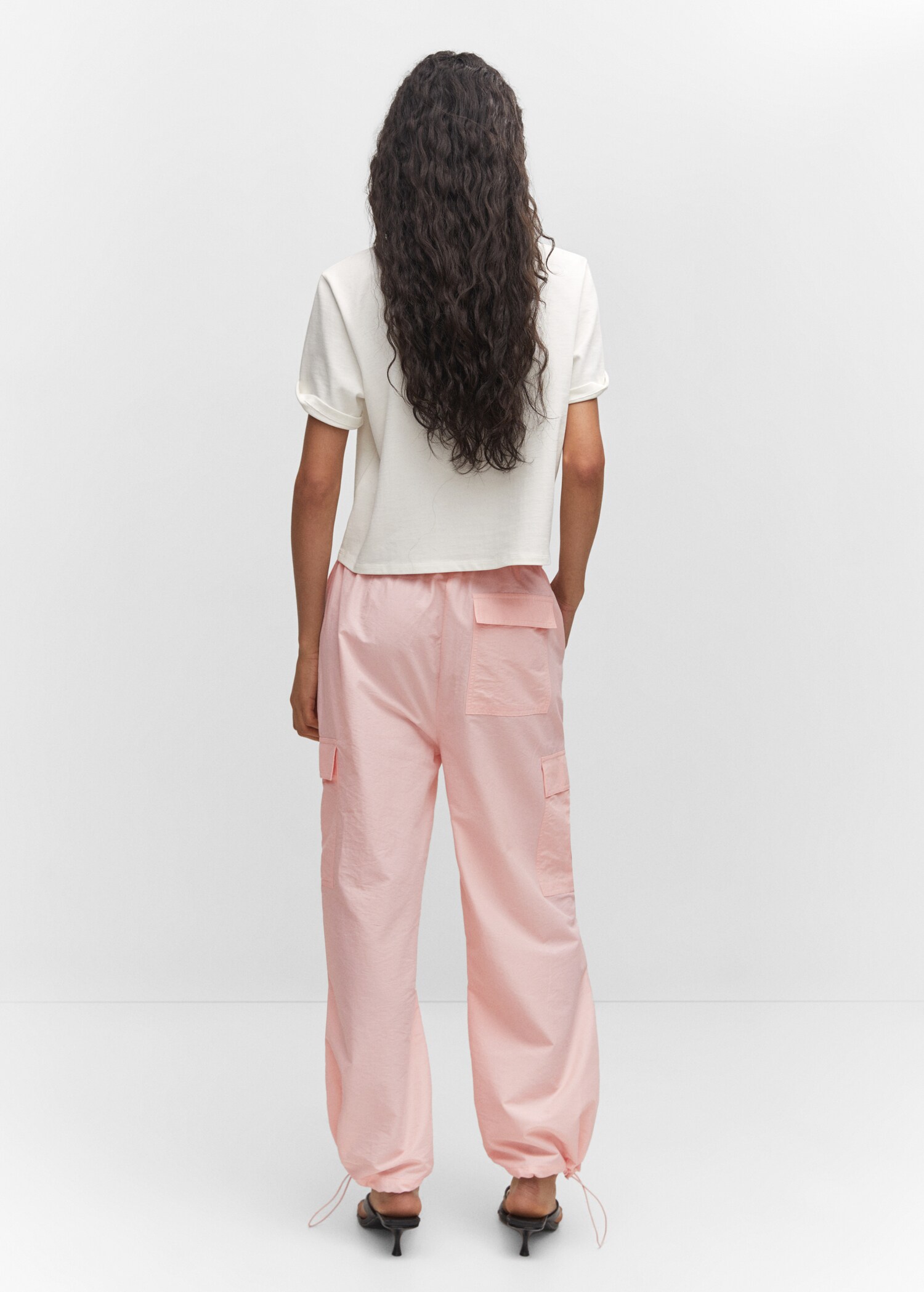Parachute pants - Reverse of the article