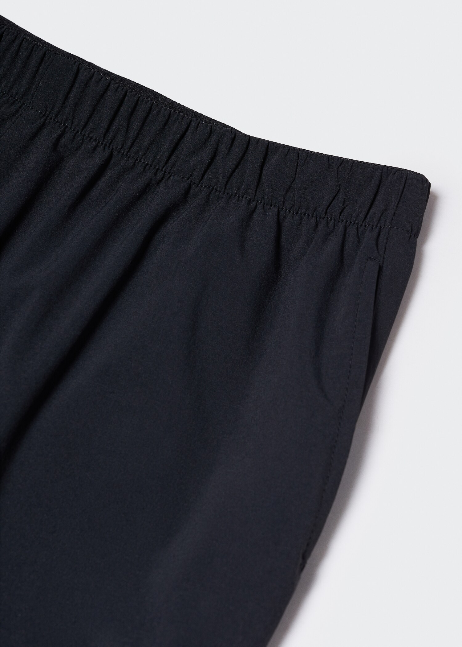 Pantaloni fluizi cu betelie elastică - Detaliu al articolului 8