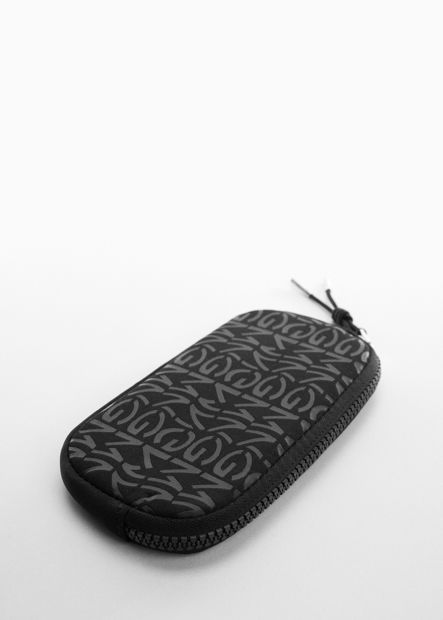 Funda móvil logo - Plano medio