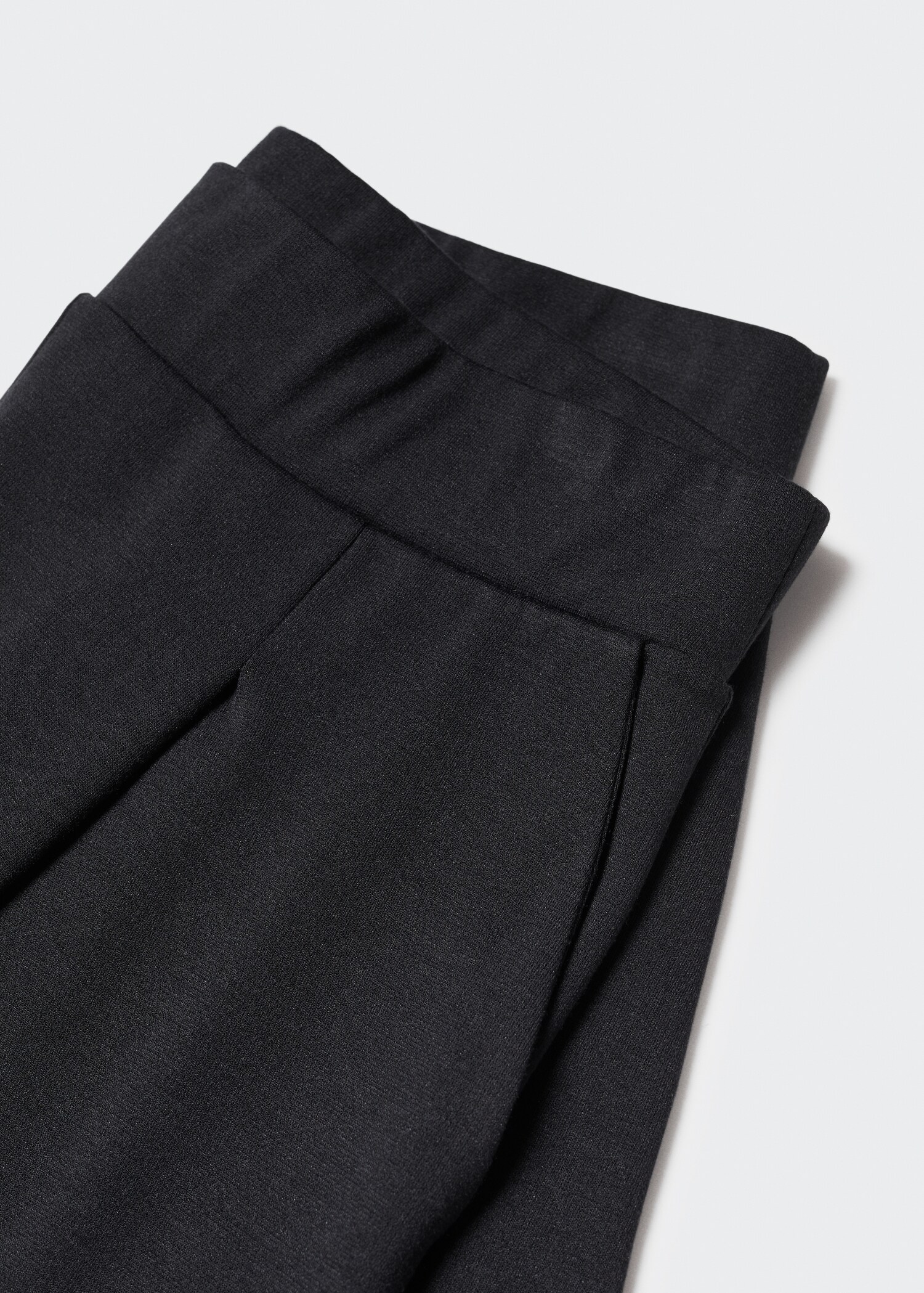 Bermudashorts mit Bundfalten - Detail des Artikels 8