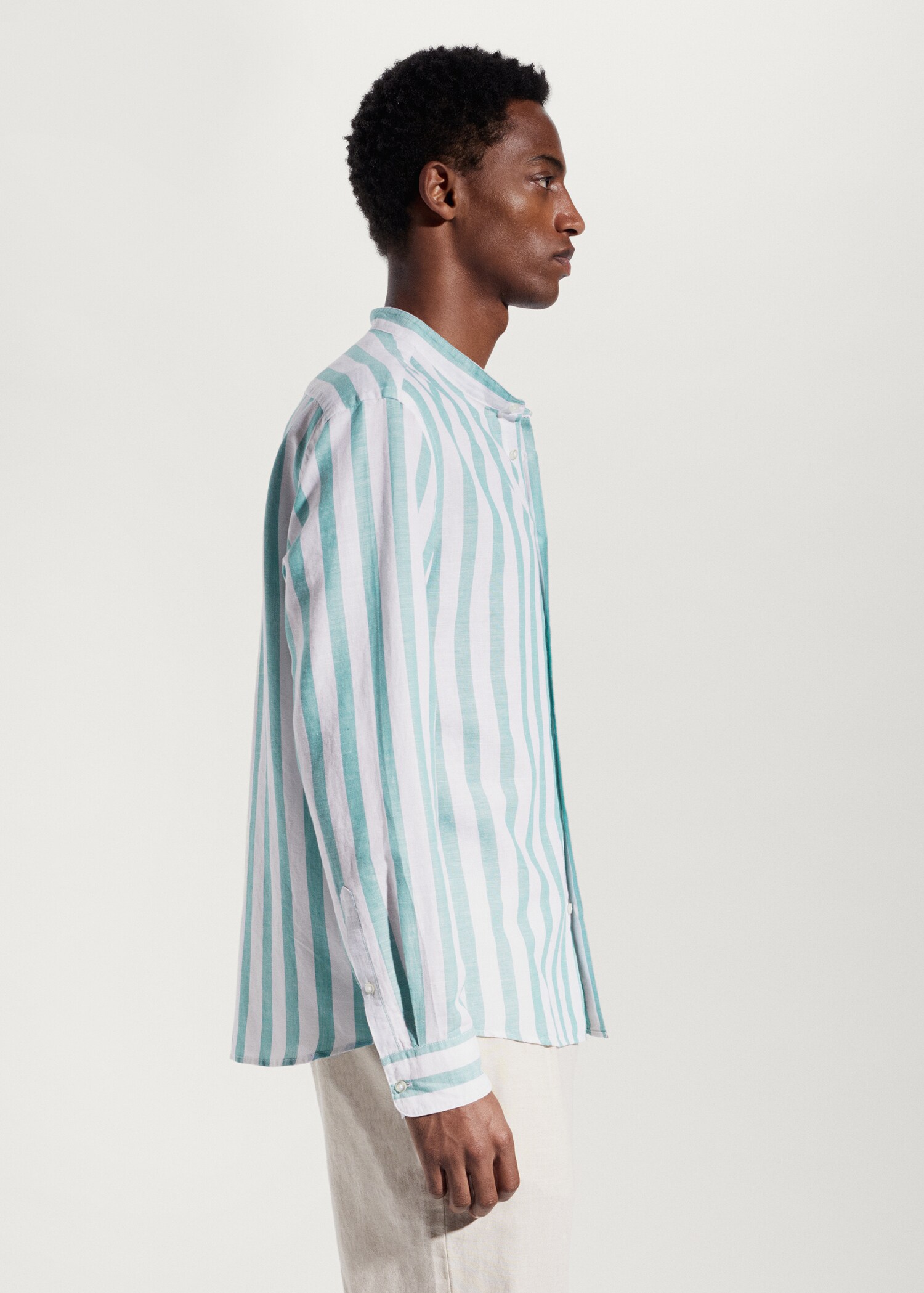 Camisa regular fit lino rayas  - Detalle del artículo 2