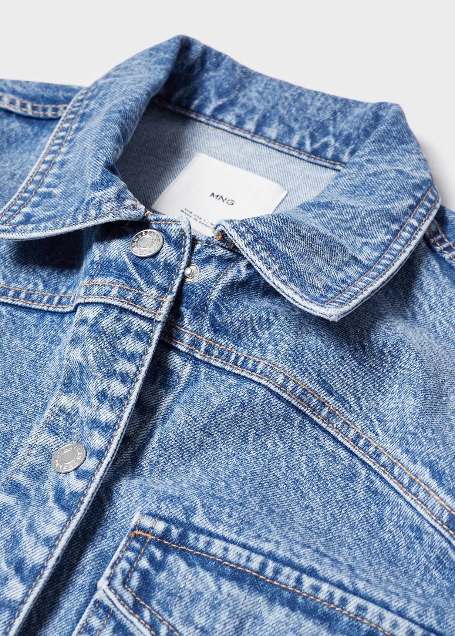 Pocketed denim jacket - Details of the article 8