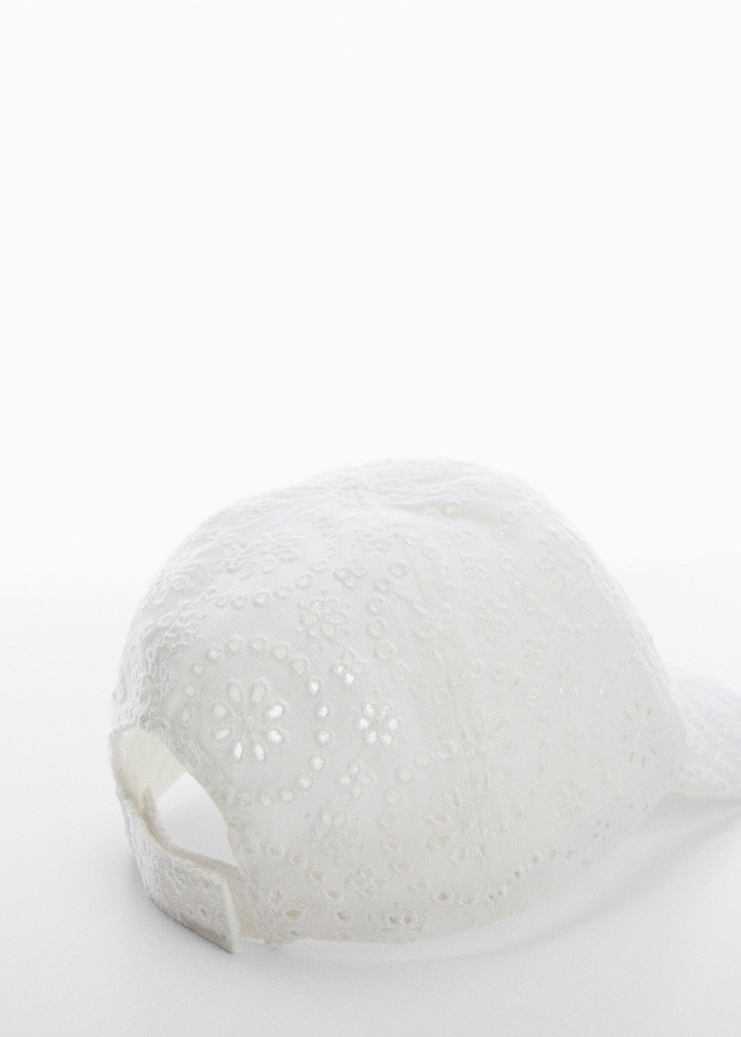 Embroidered cotton cap - Details of the article 1