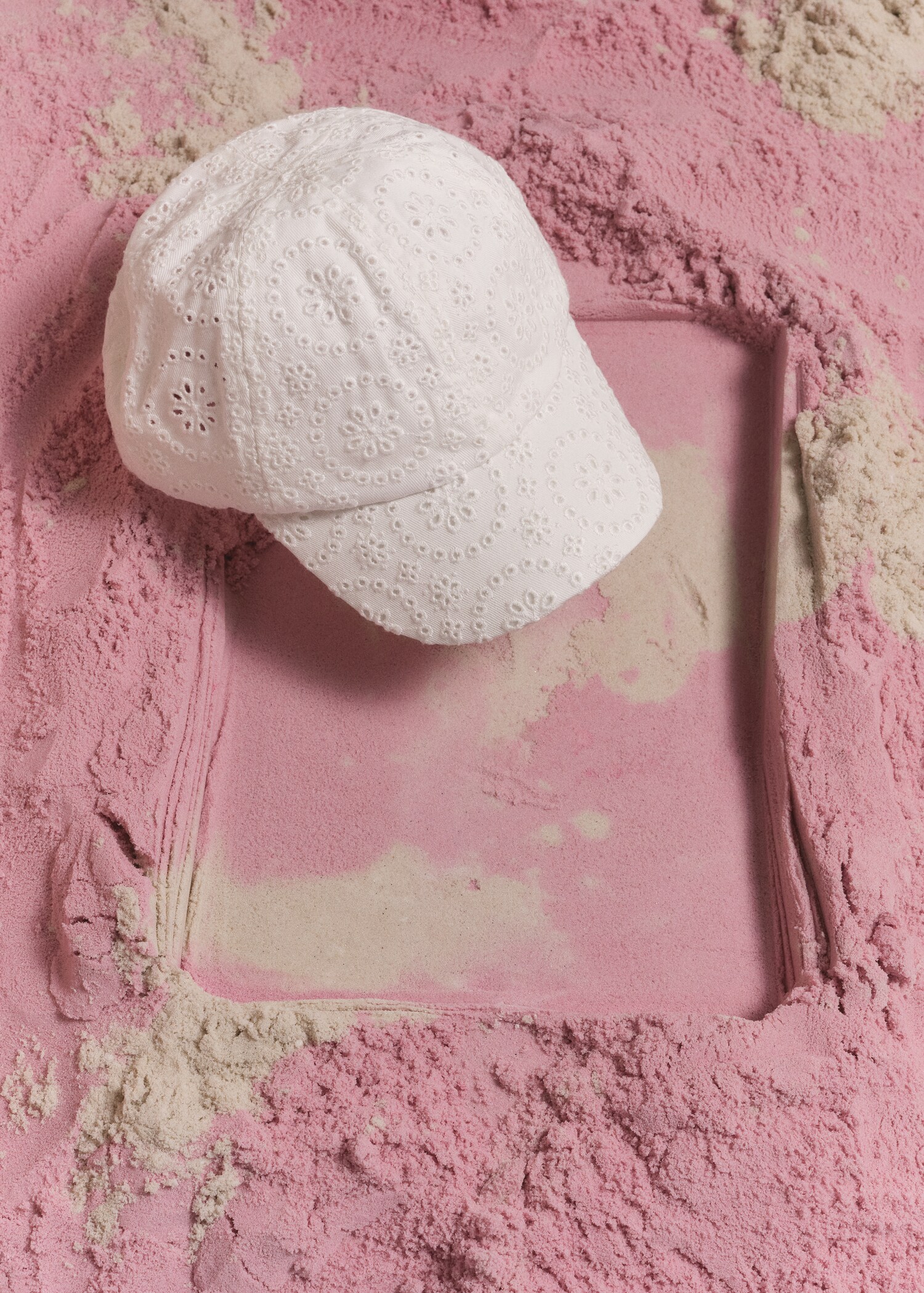 Embroidered cotton cap - Details of the article 7