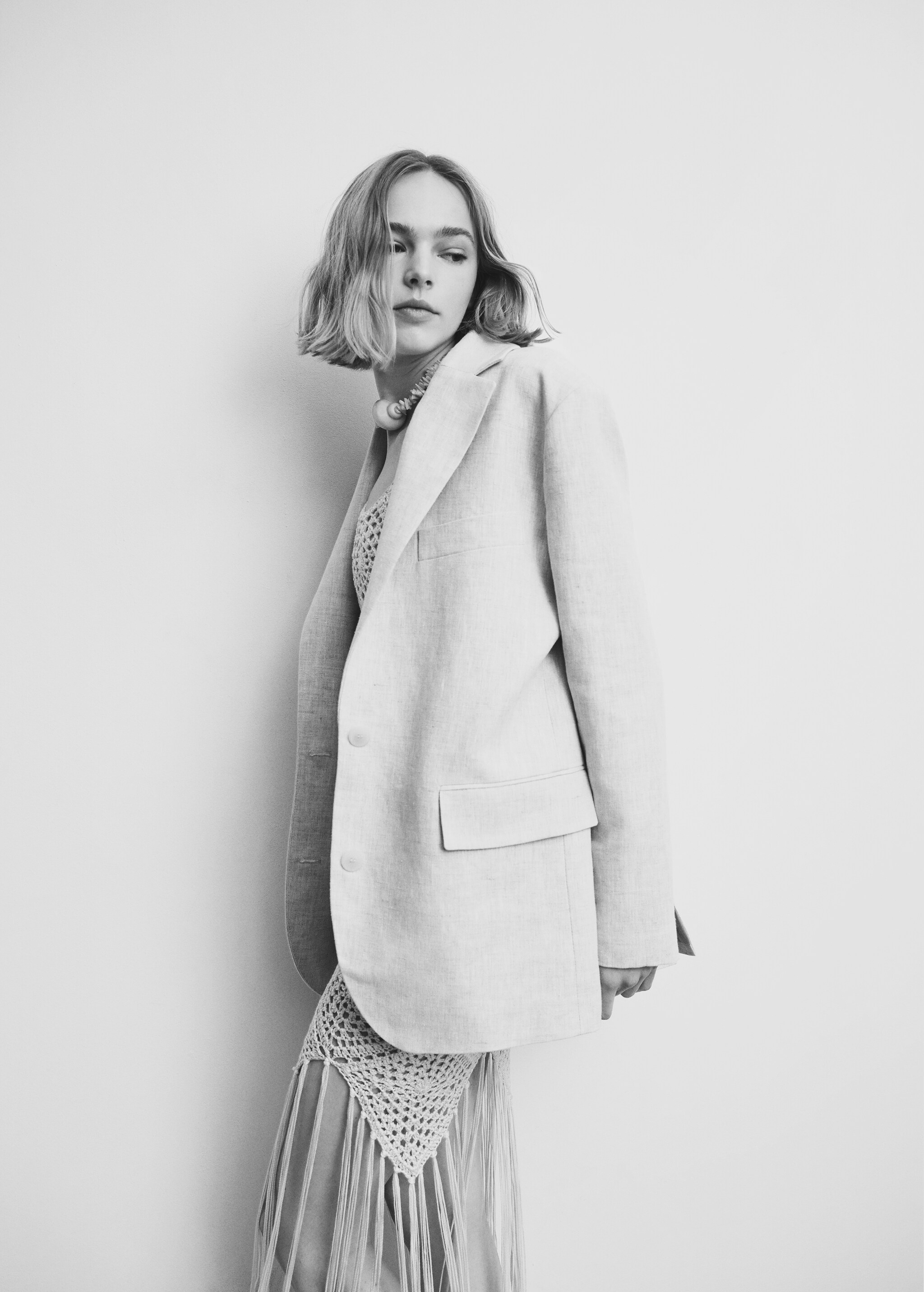 Linen oversized jacket  - Details of the article 2