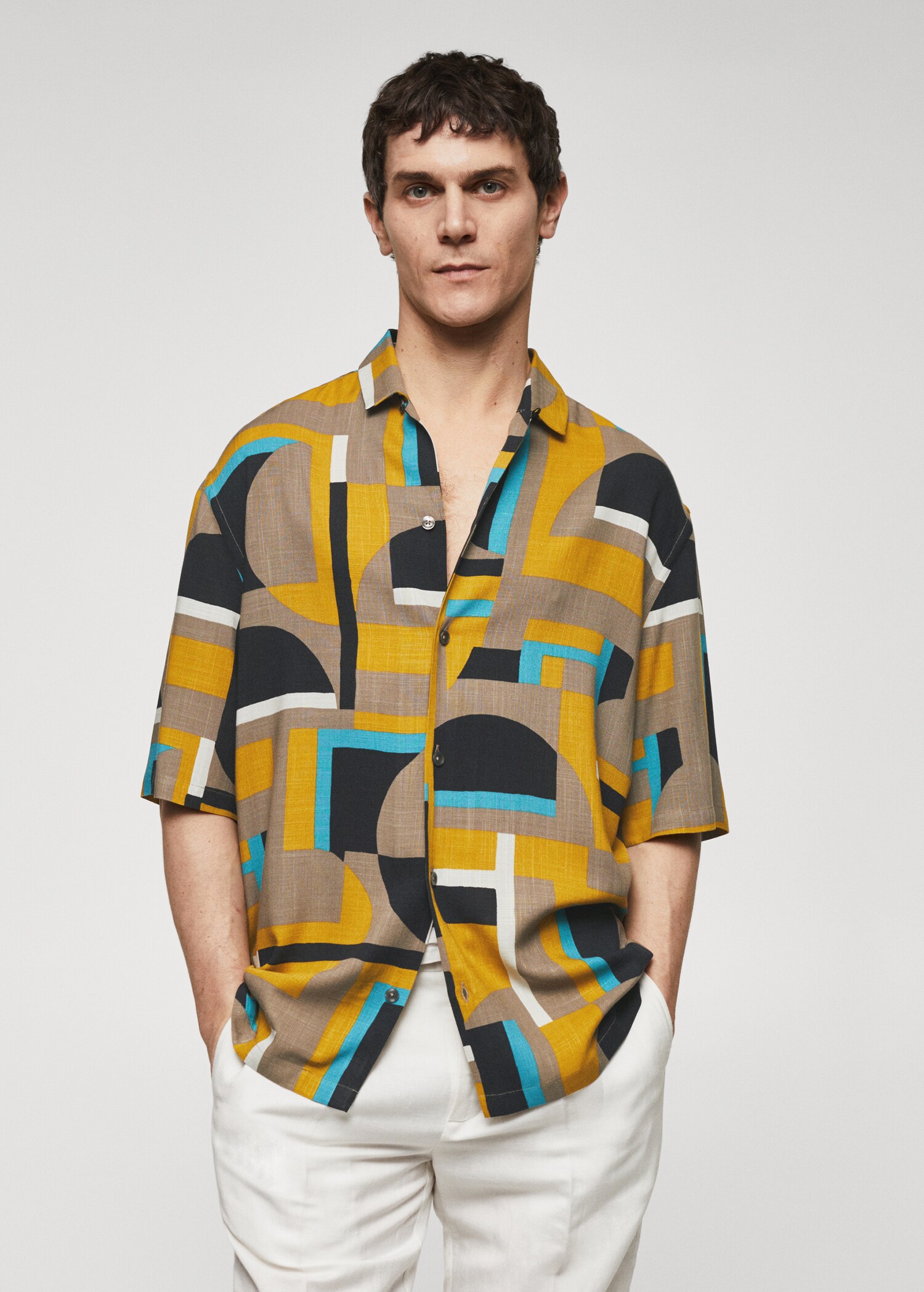 Regular Fit-Hemd mit geometrischem Muster - Mittlere Ansicht
