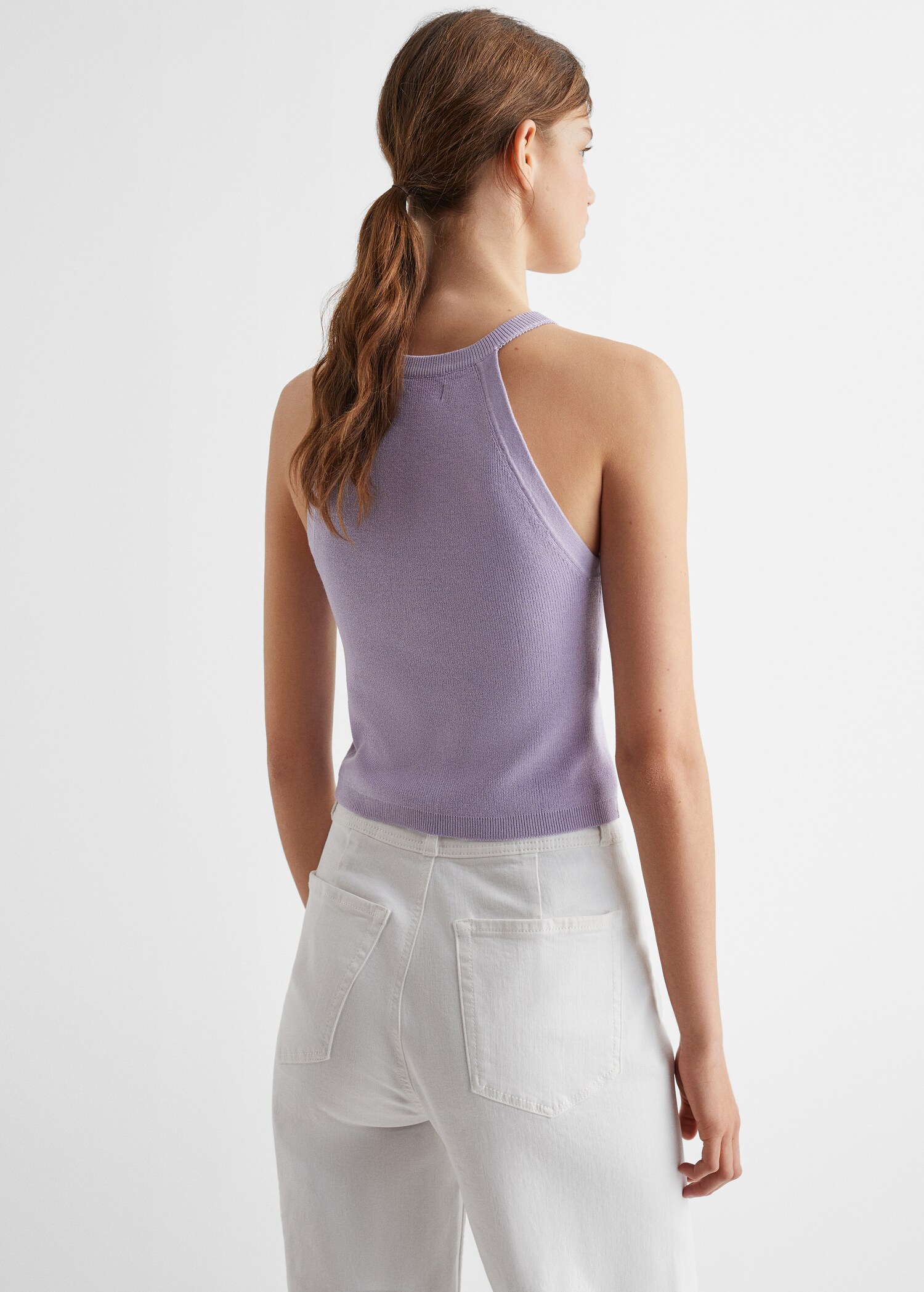 Halter neck top - Reverse of the article