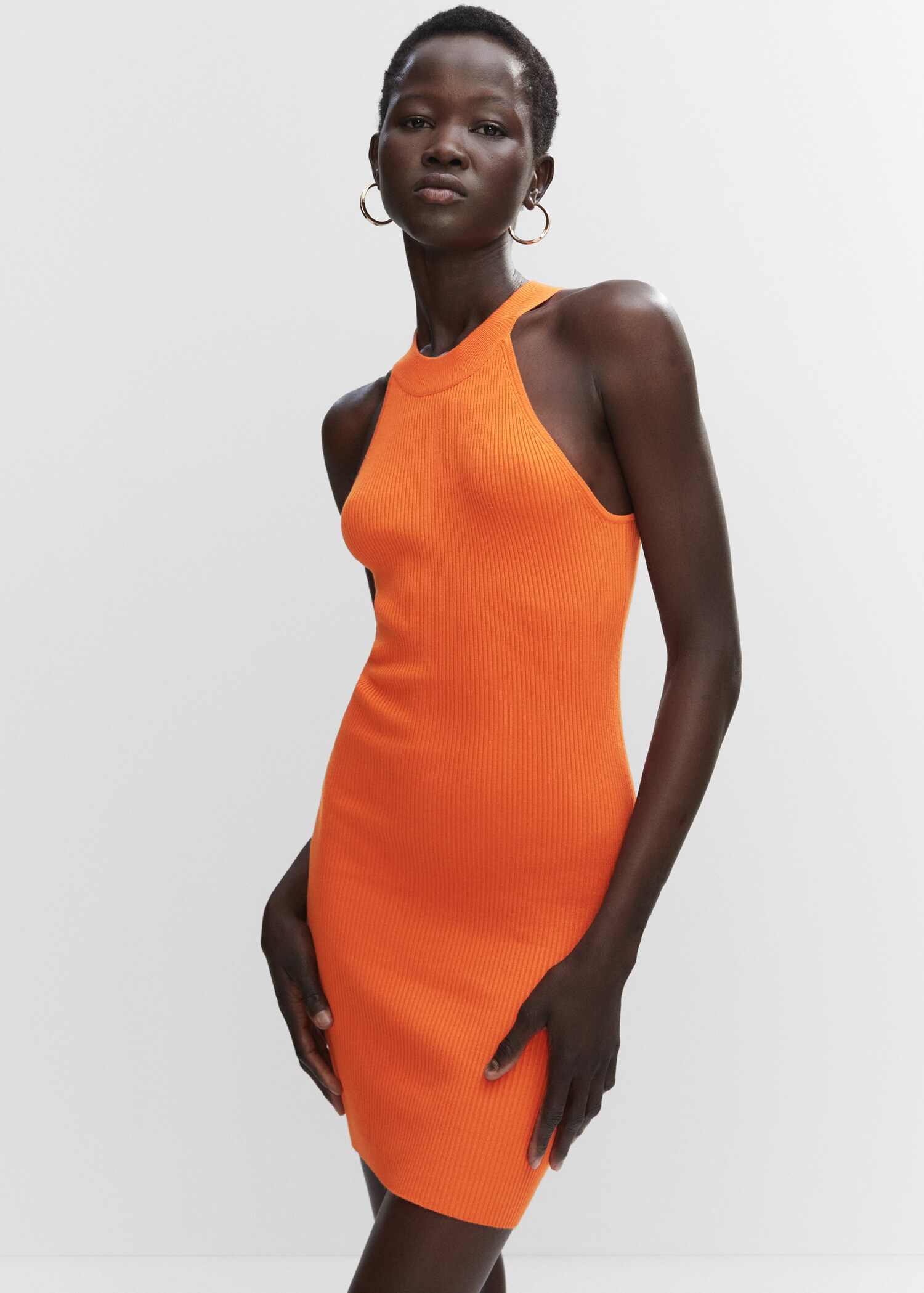 Halter-neck knitted dress - Medium plane
