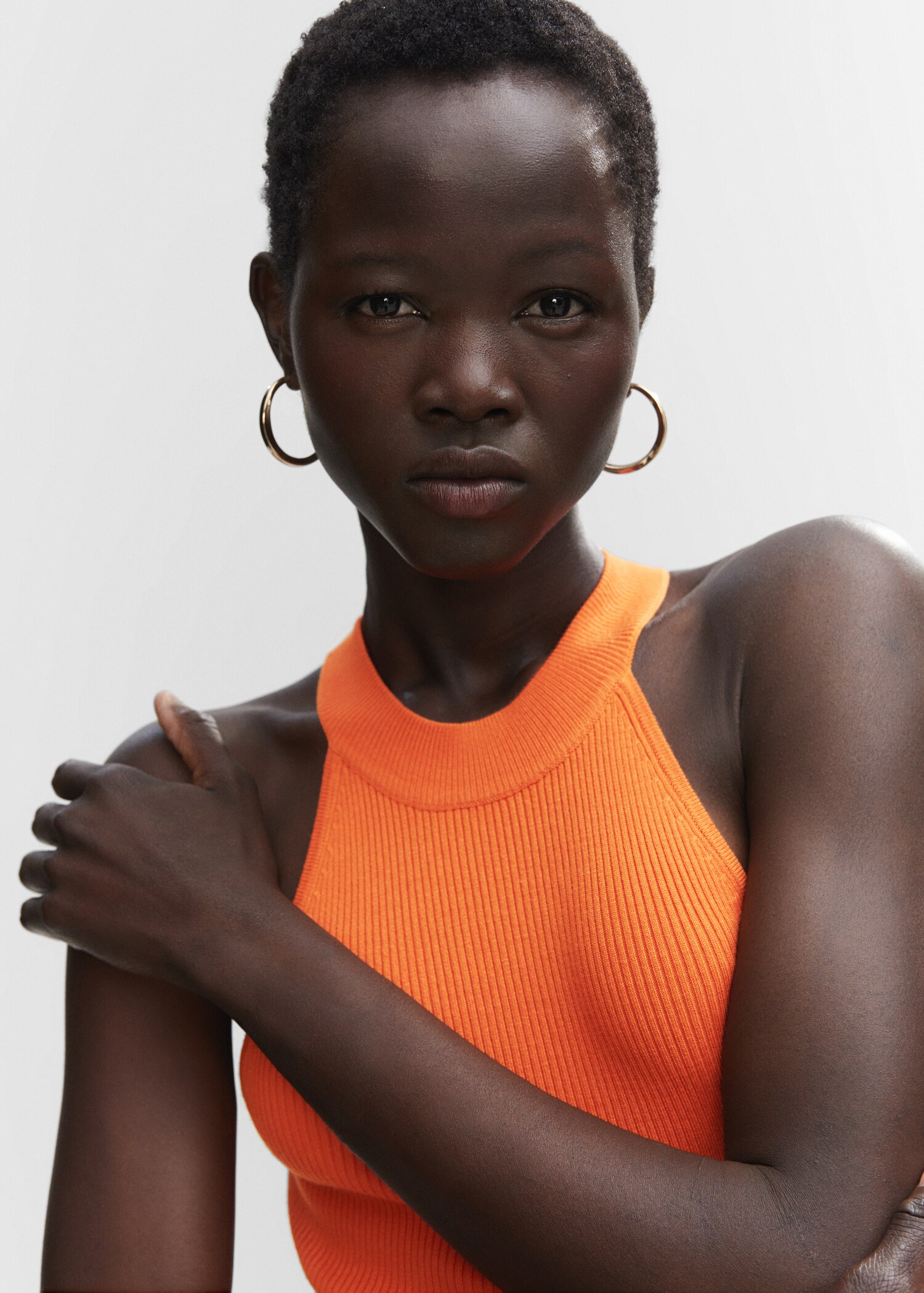 Halter-neck knitted dress - Details of the article 1