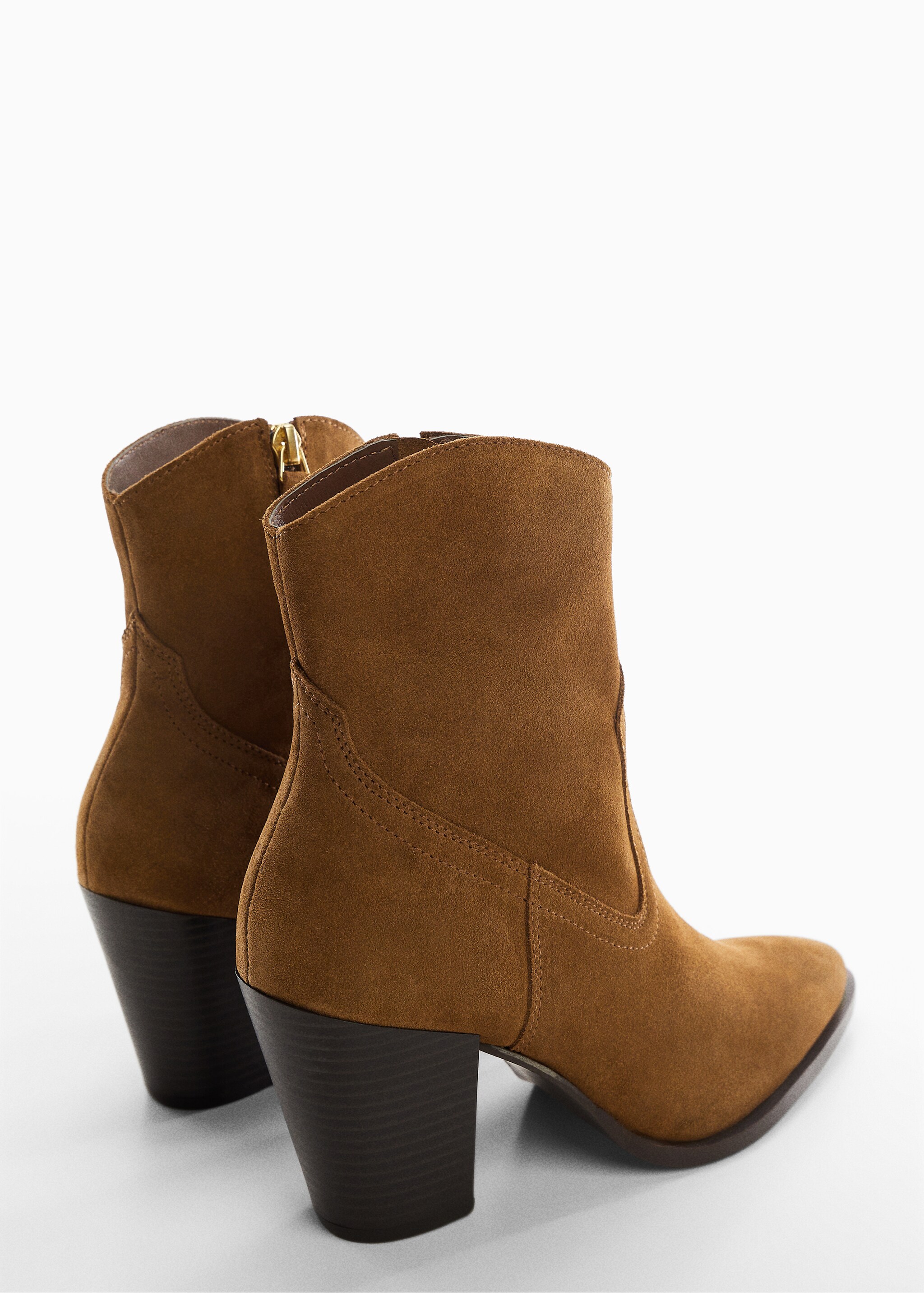Suede leather ankle boots - Details of the article 2