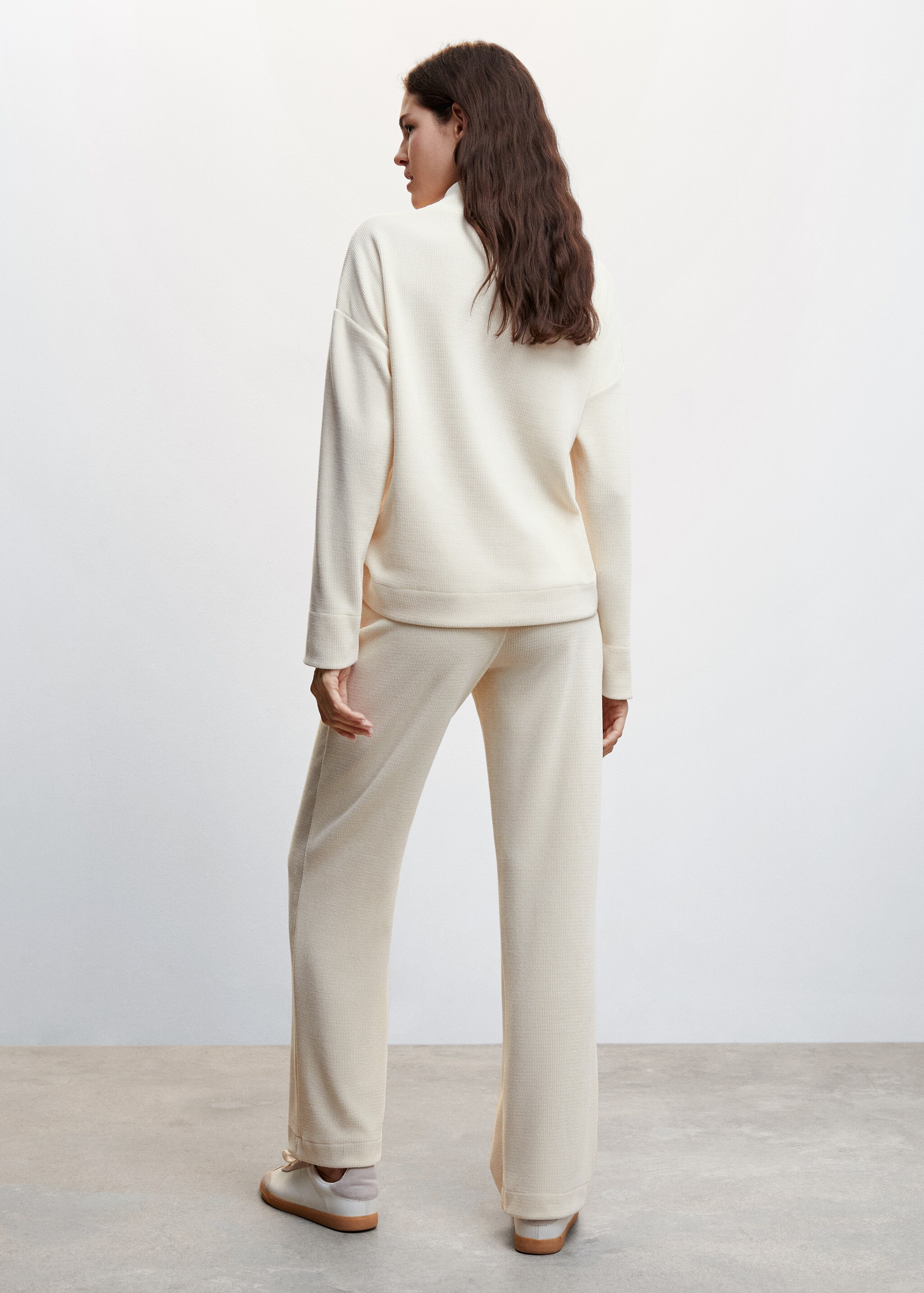 Ribbed knit trousers - Reverse of the article