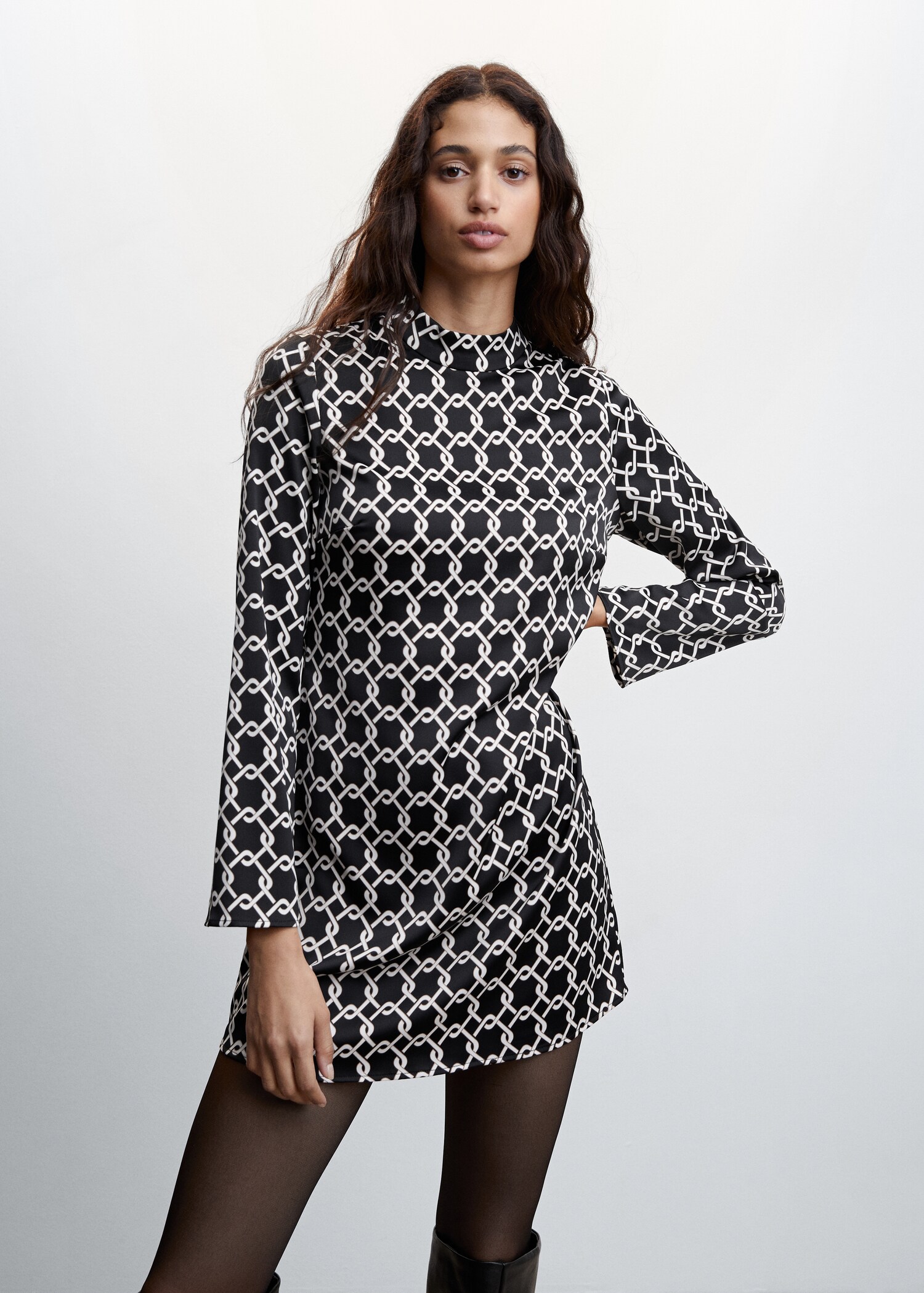 Printed retro dress - Medium plane