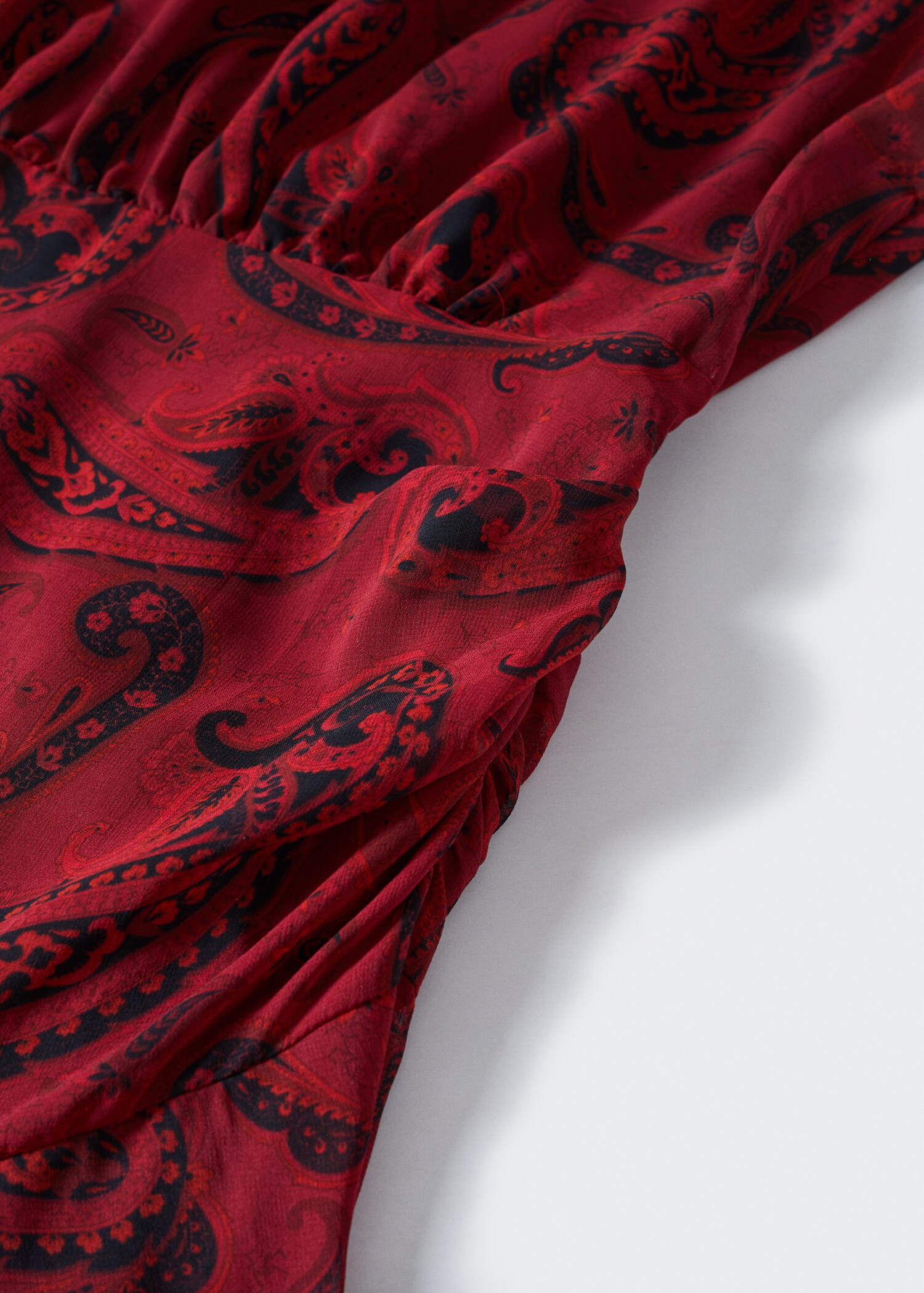 Kleid mit Paisley-Muster - Detail des Artikels 8