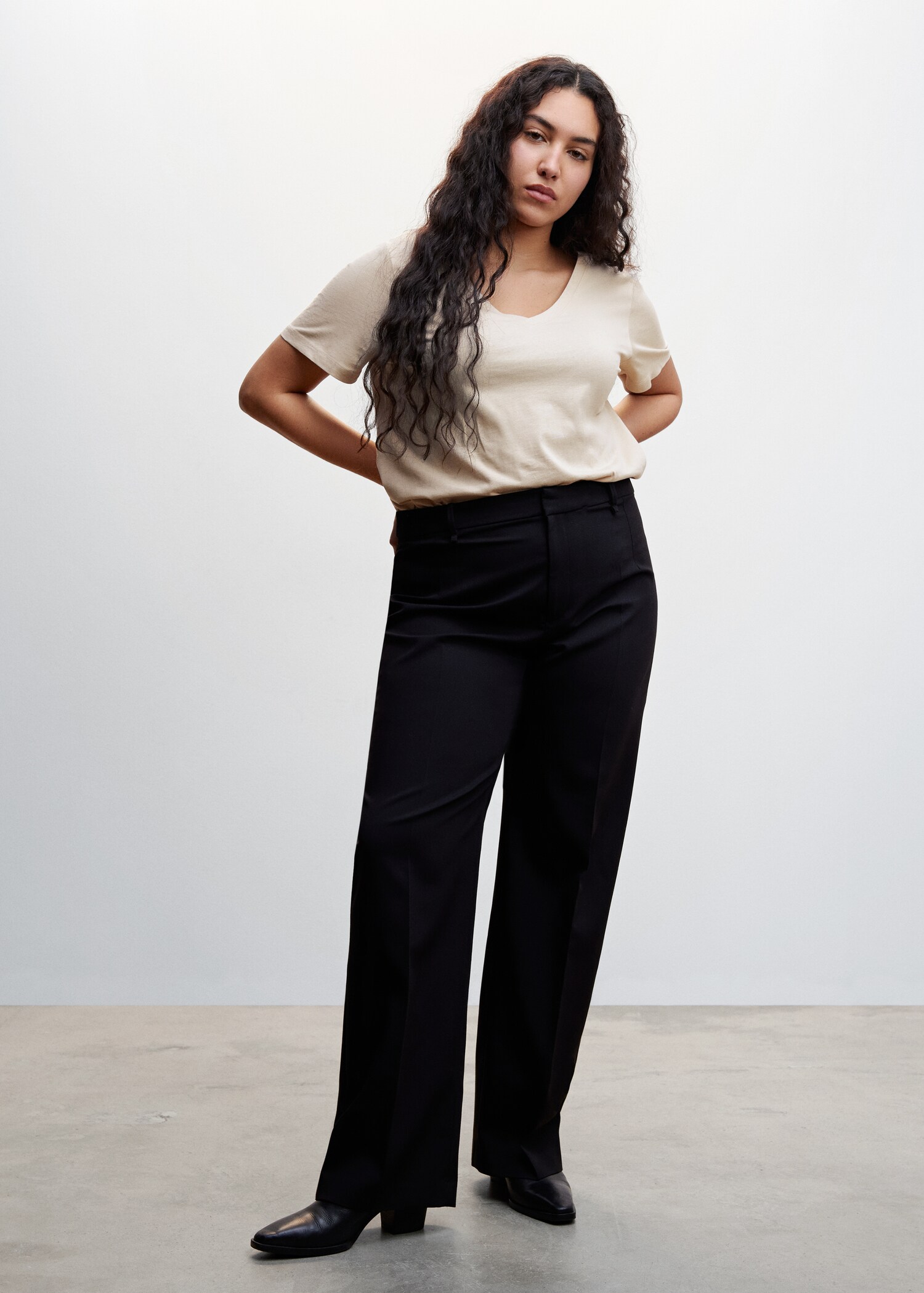 Essential cotton-blend T-shirt - Details of the article 3