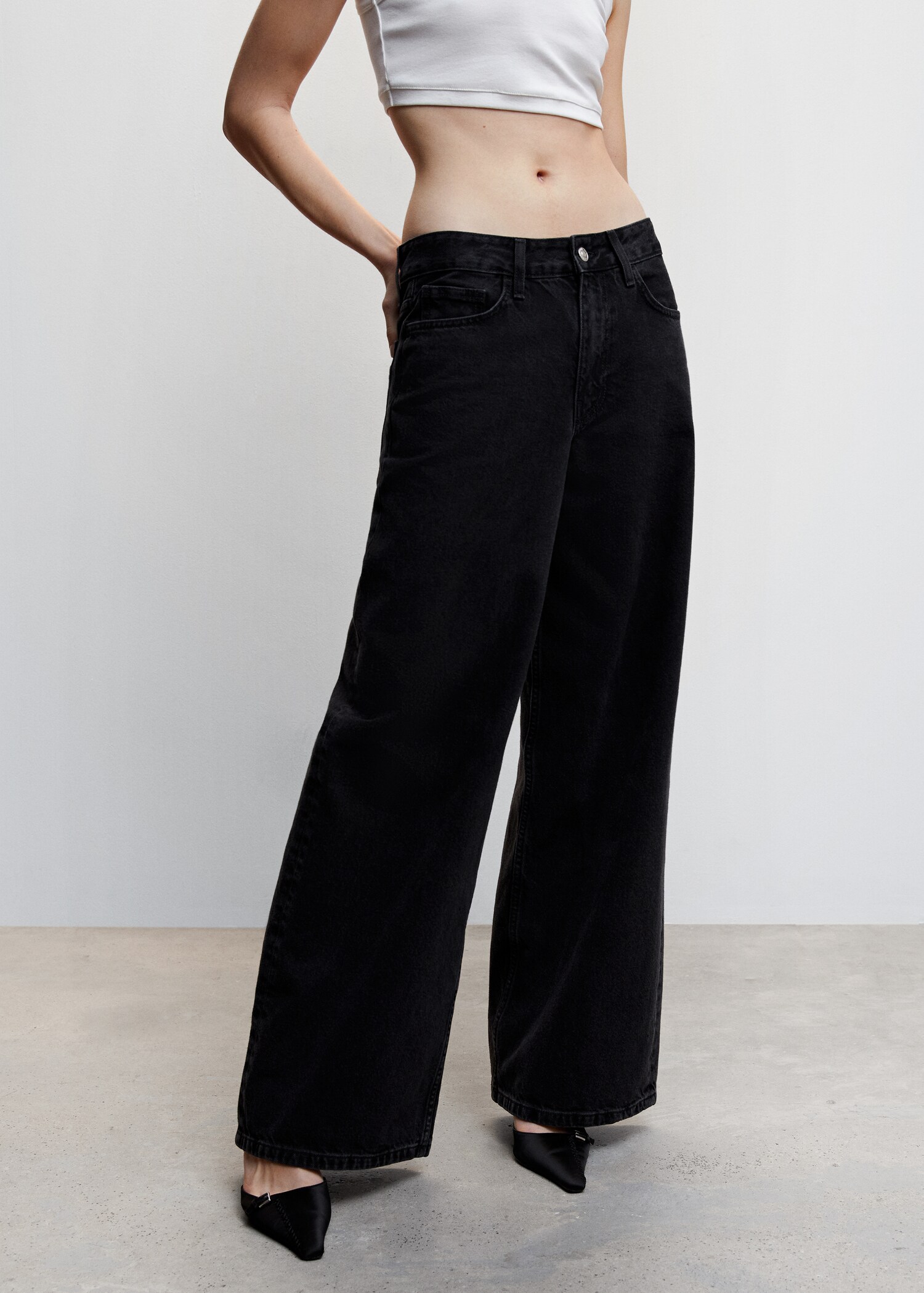 Jean super wideleg loose oversize taille basse - Plan moyen