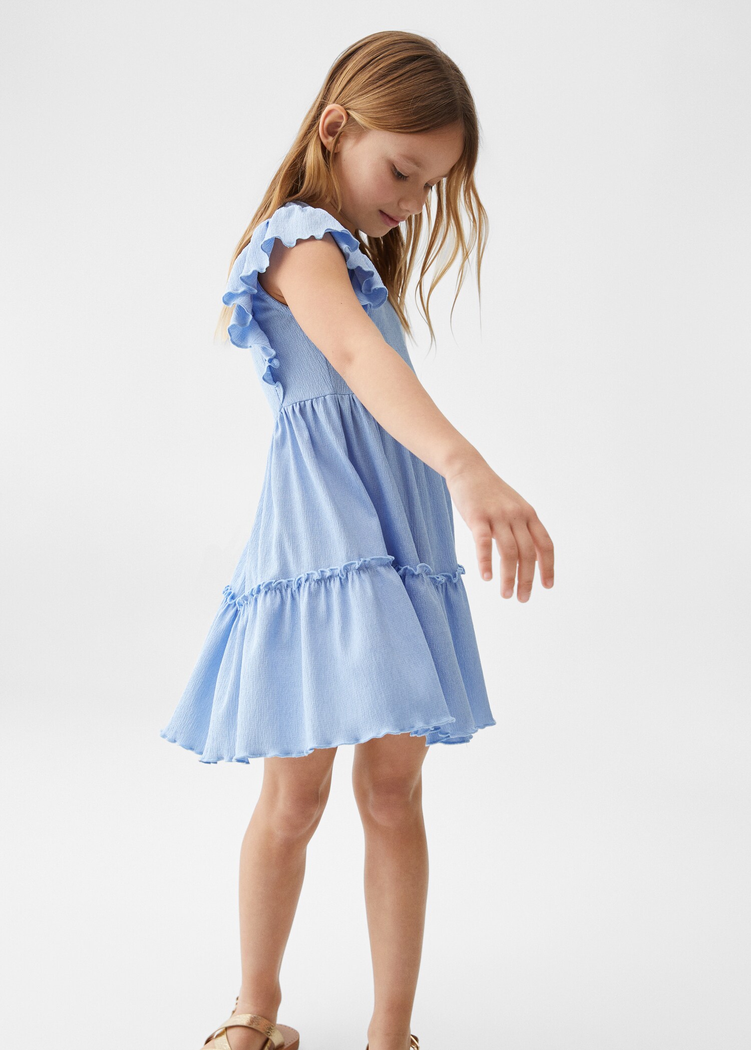 Textured ruffled dress - Medium plane