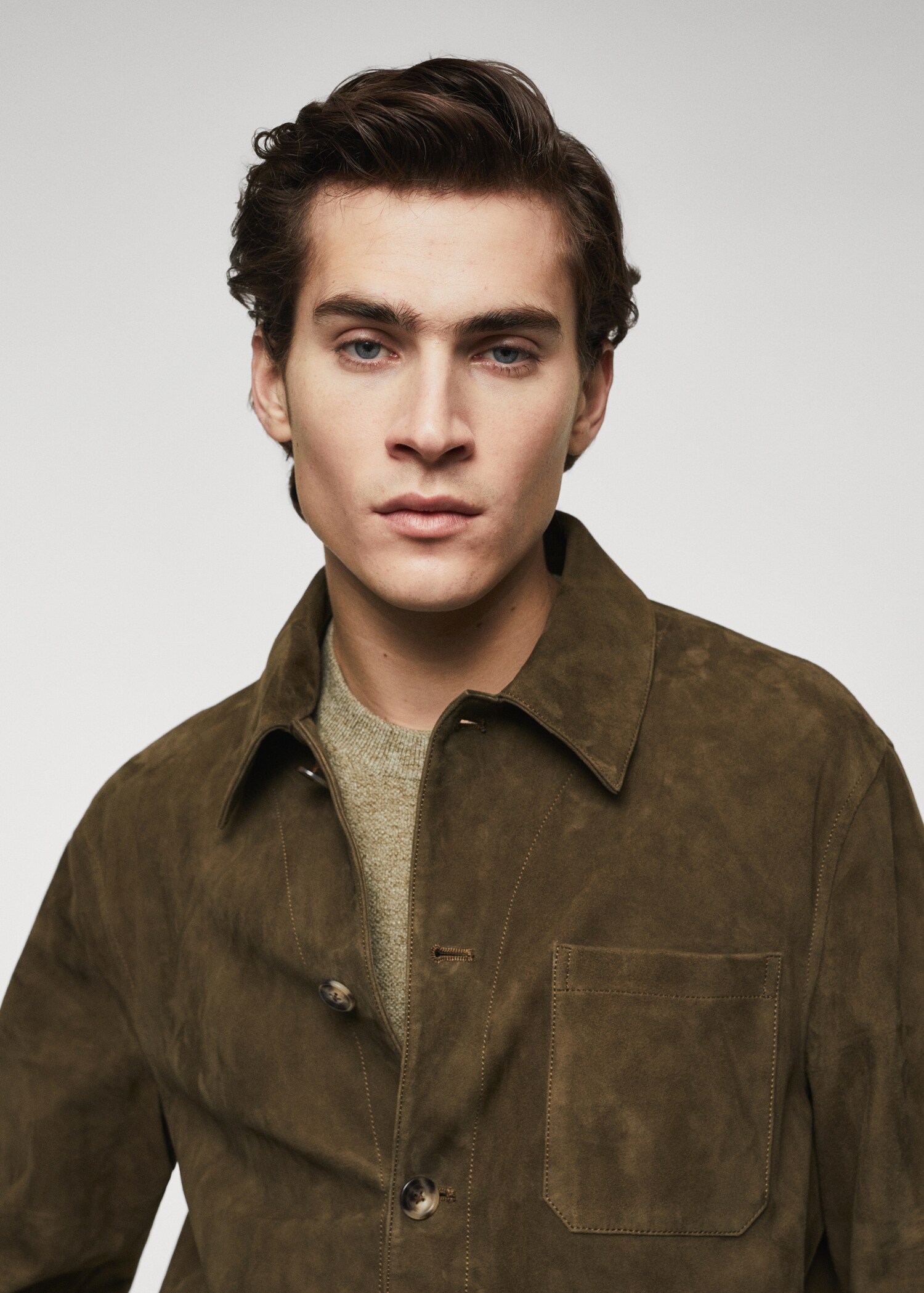 Suede overshirt with pockets - Details of the article 2