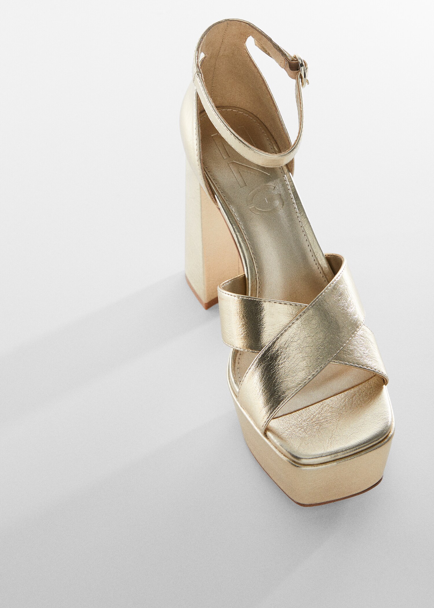 Strappy heeled sandals - Details of the article 5