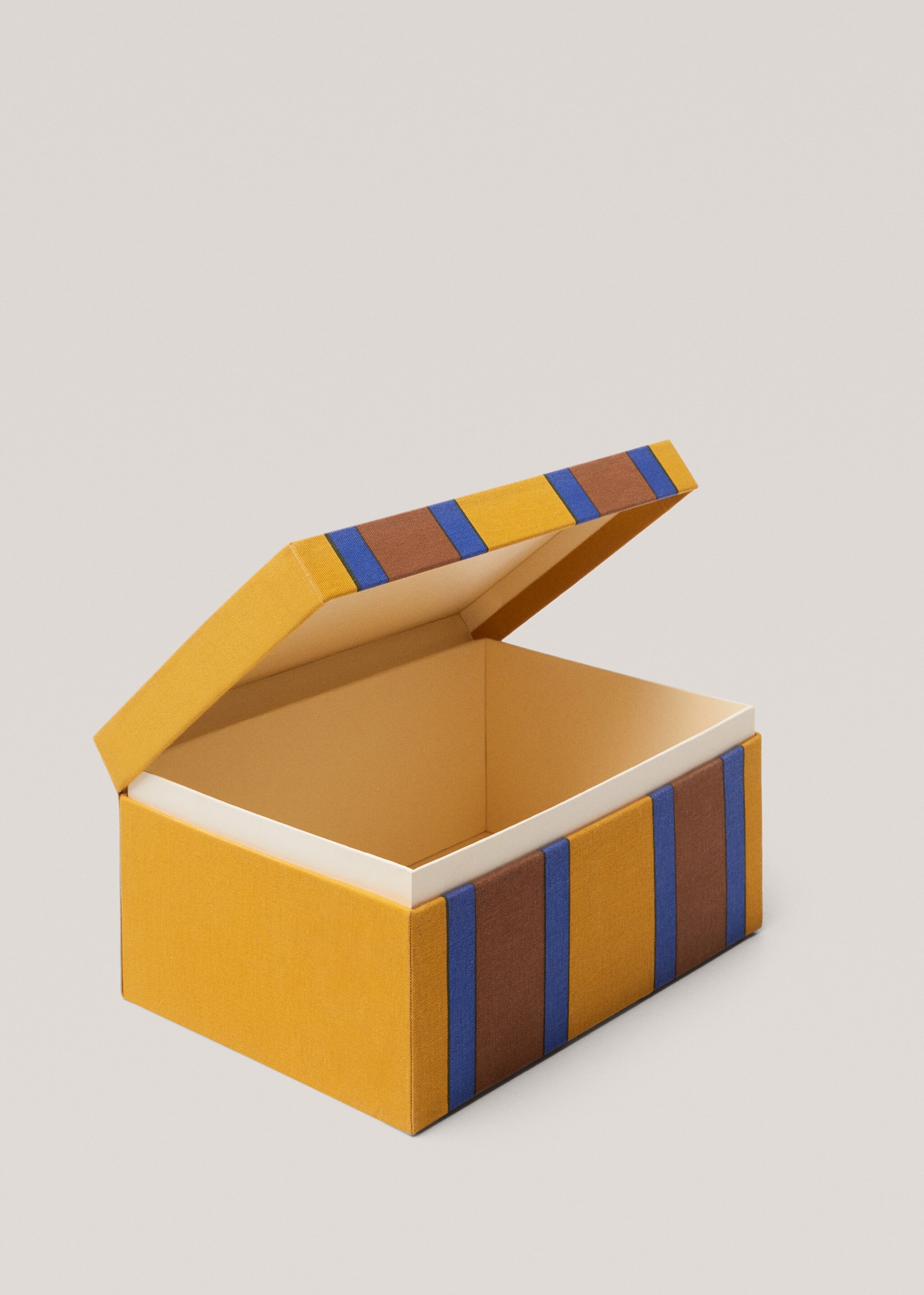 Striped fabric box 29x14cm - Details of the article 1, Ochre. Ref: 47074397-00.