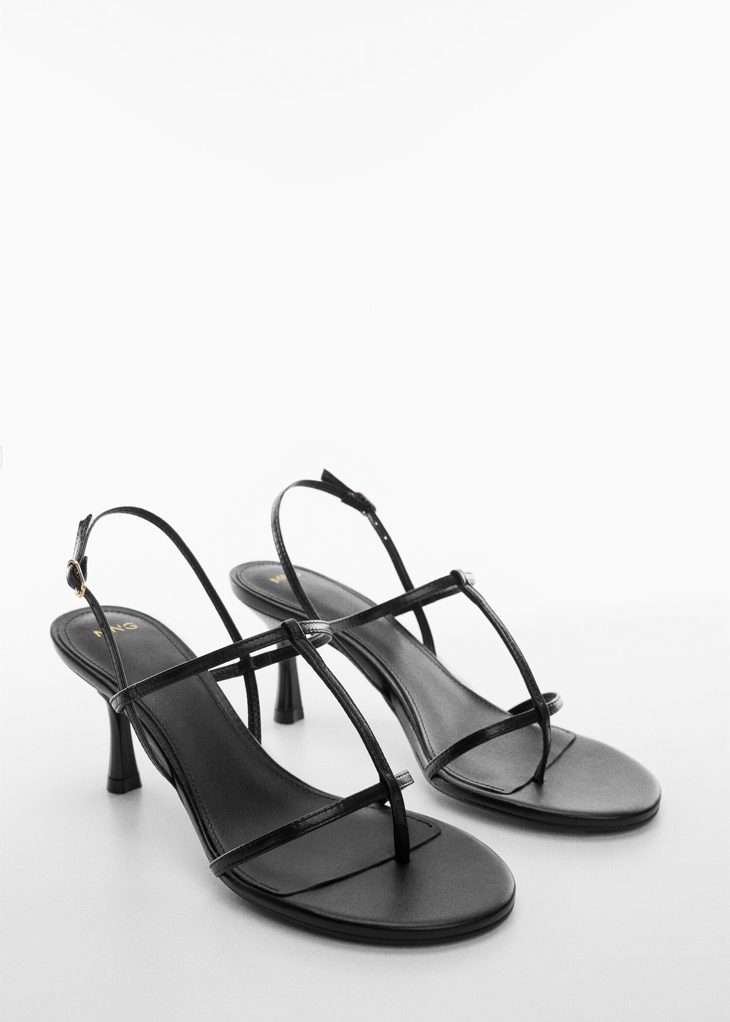 Heeled leather sandals with straps - Medium plane