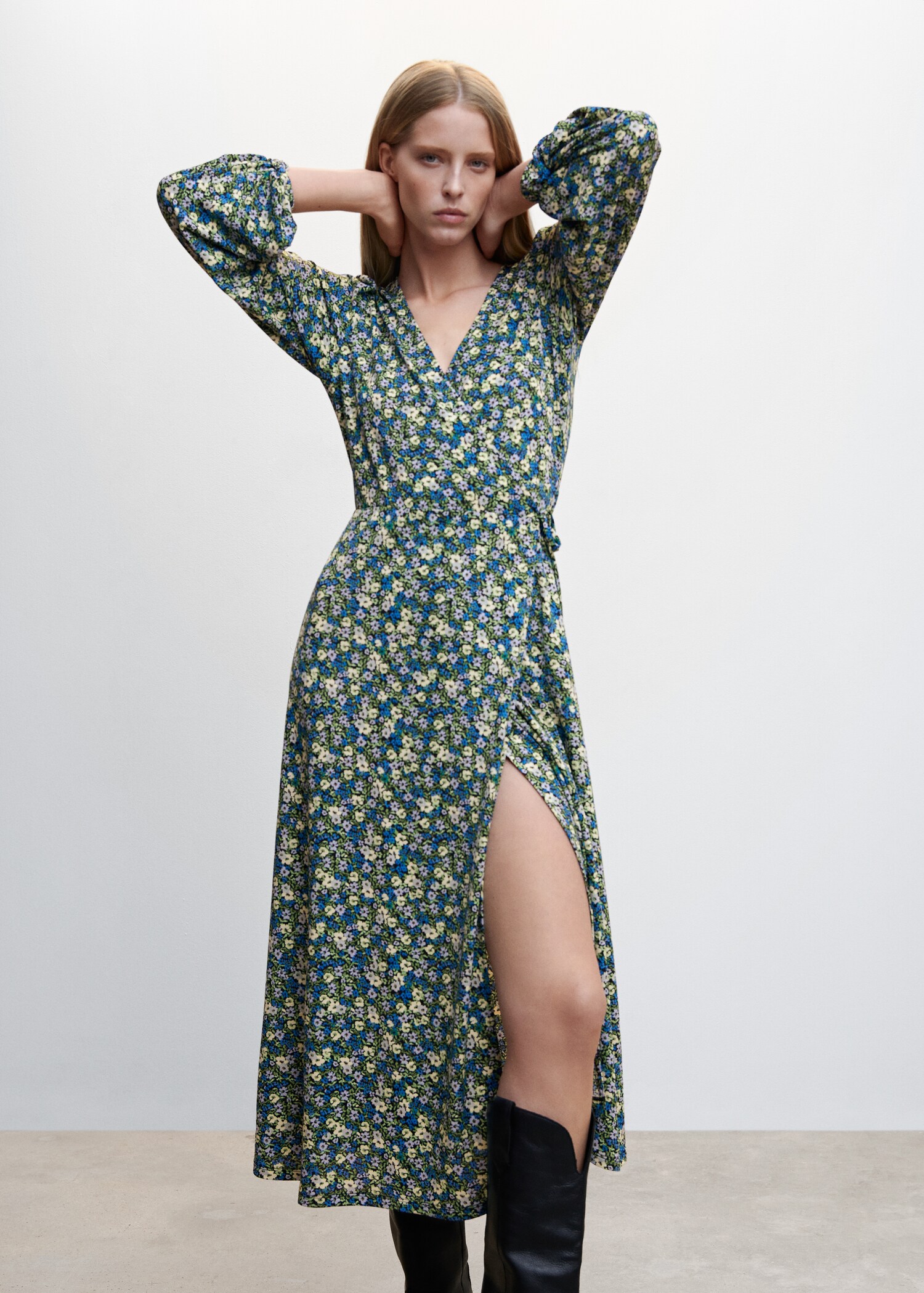 Printed cut-out detail dress - Medium plane