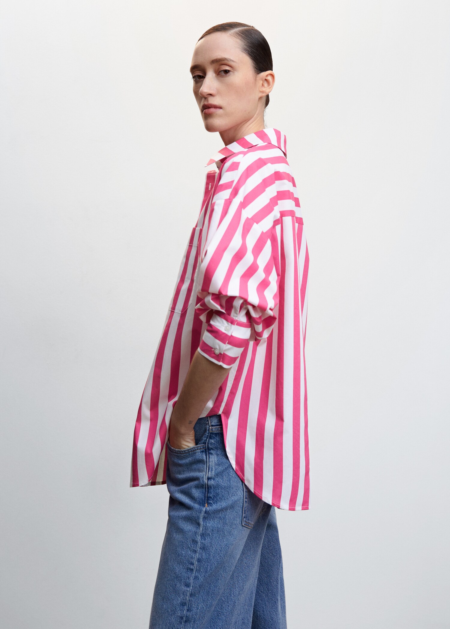 Oversize striped shirt - Details of the article 2