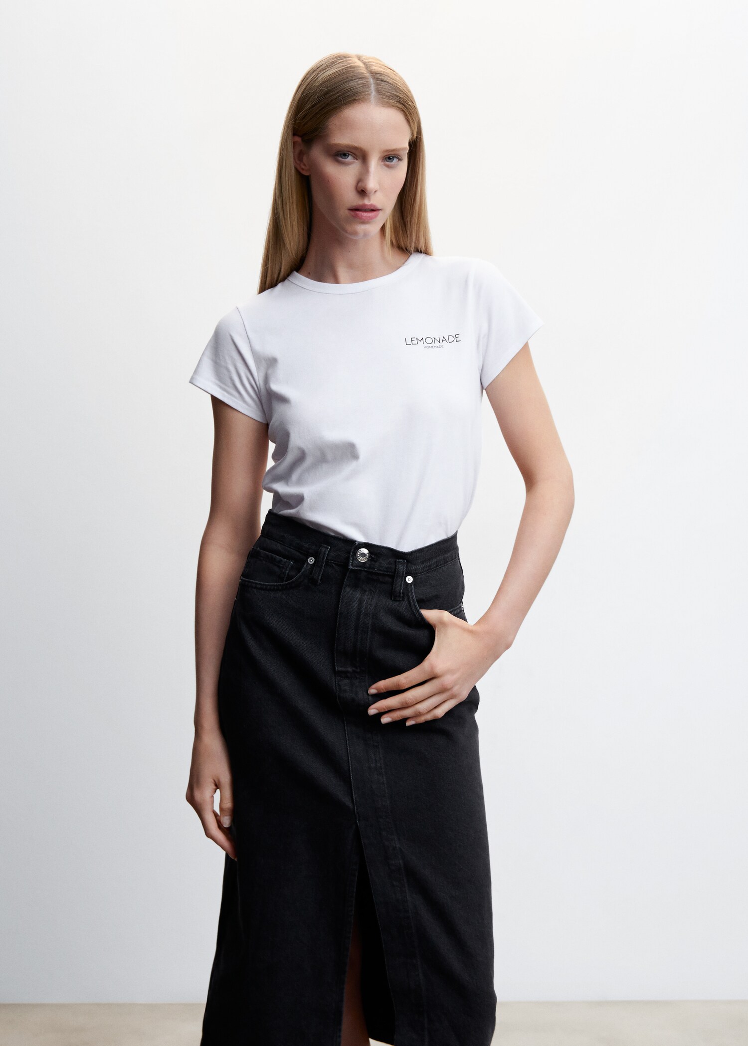 Short-sleeved printed t-shirt - Medium plane