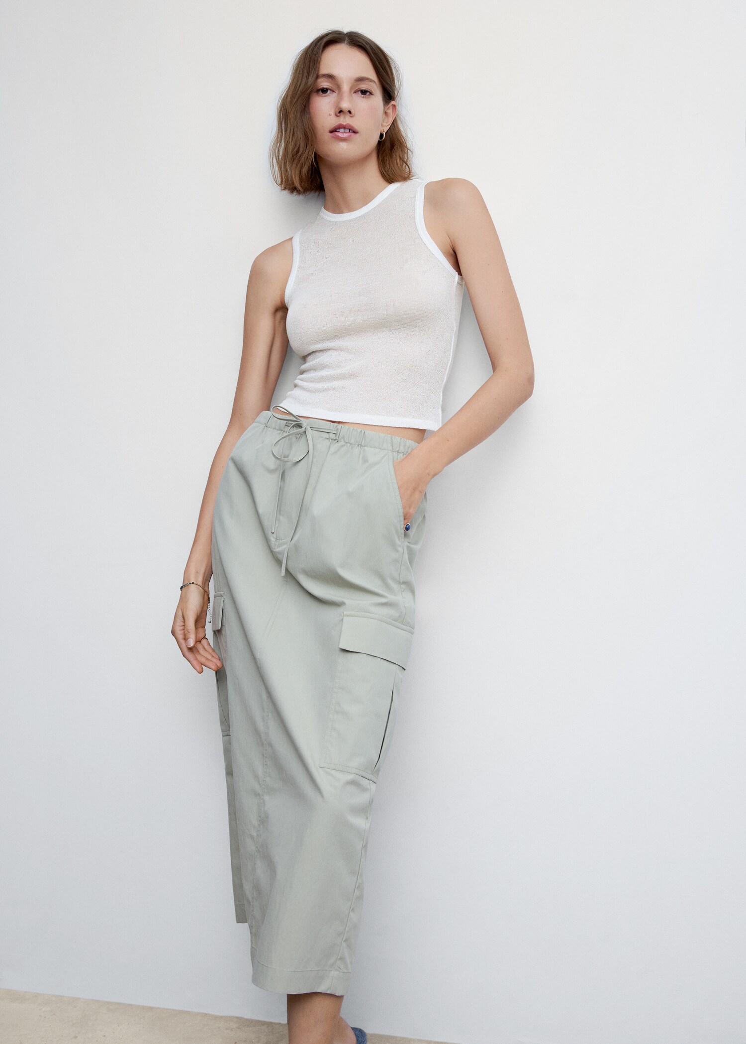 Semi-transparent knitted top - Details of the article 2
