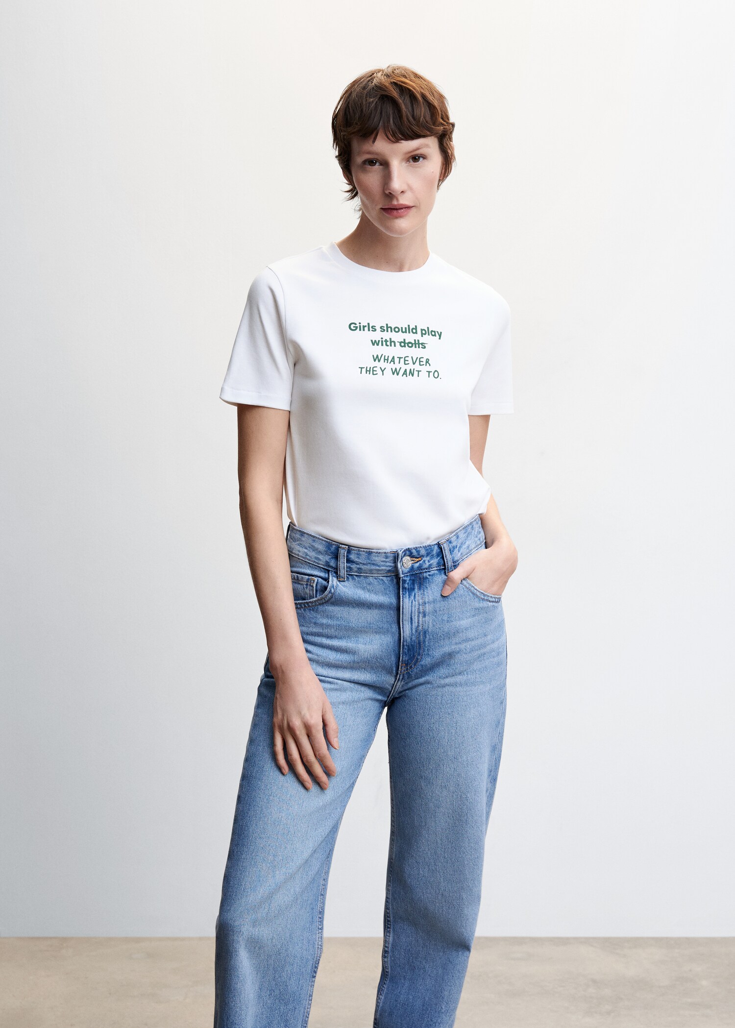 T-Shirt Frauentag - Mittlere Ansicht